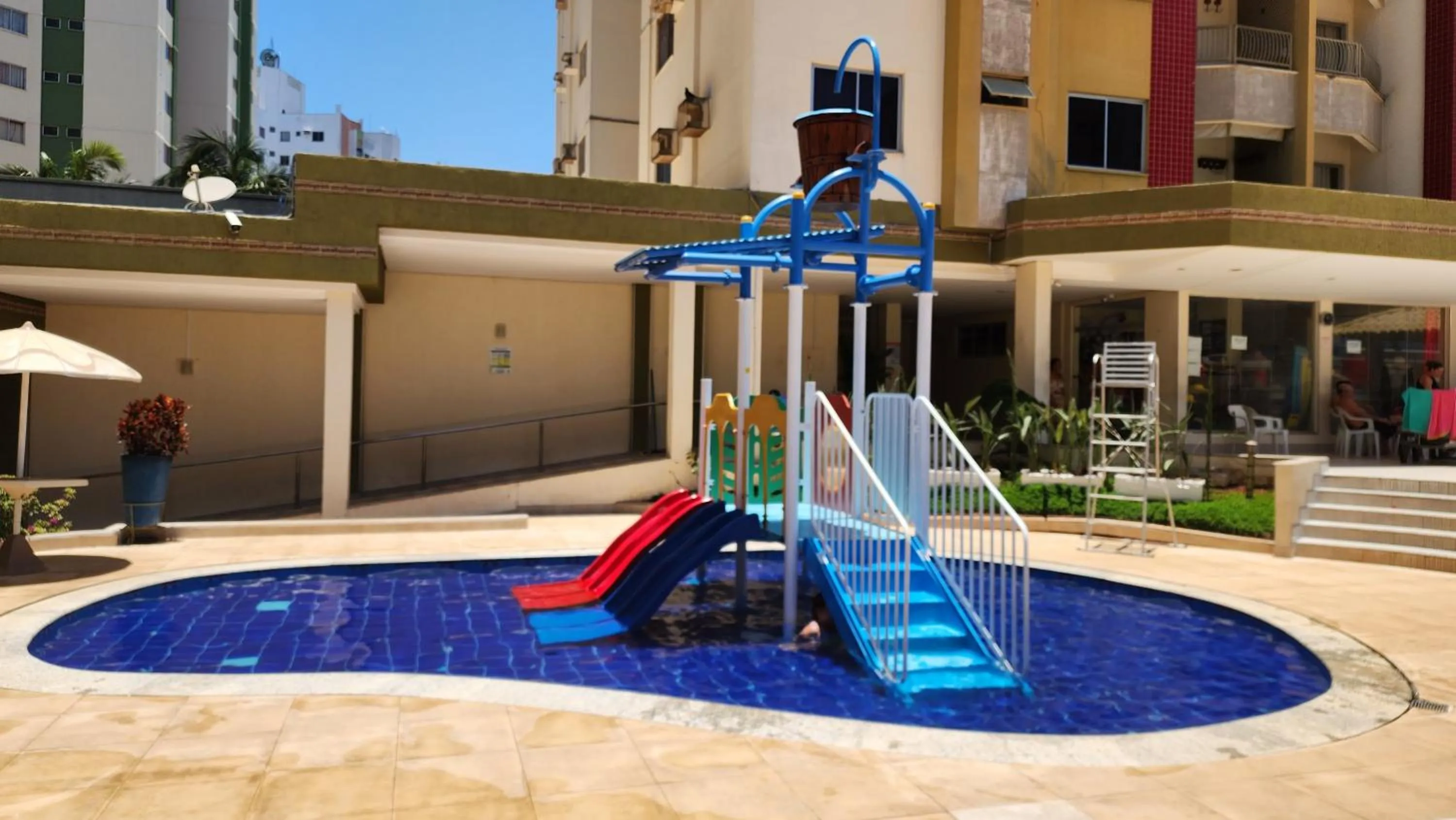 Children play ground in Prive das Thermas - 301B