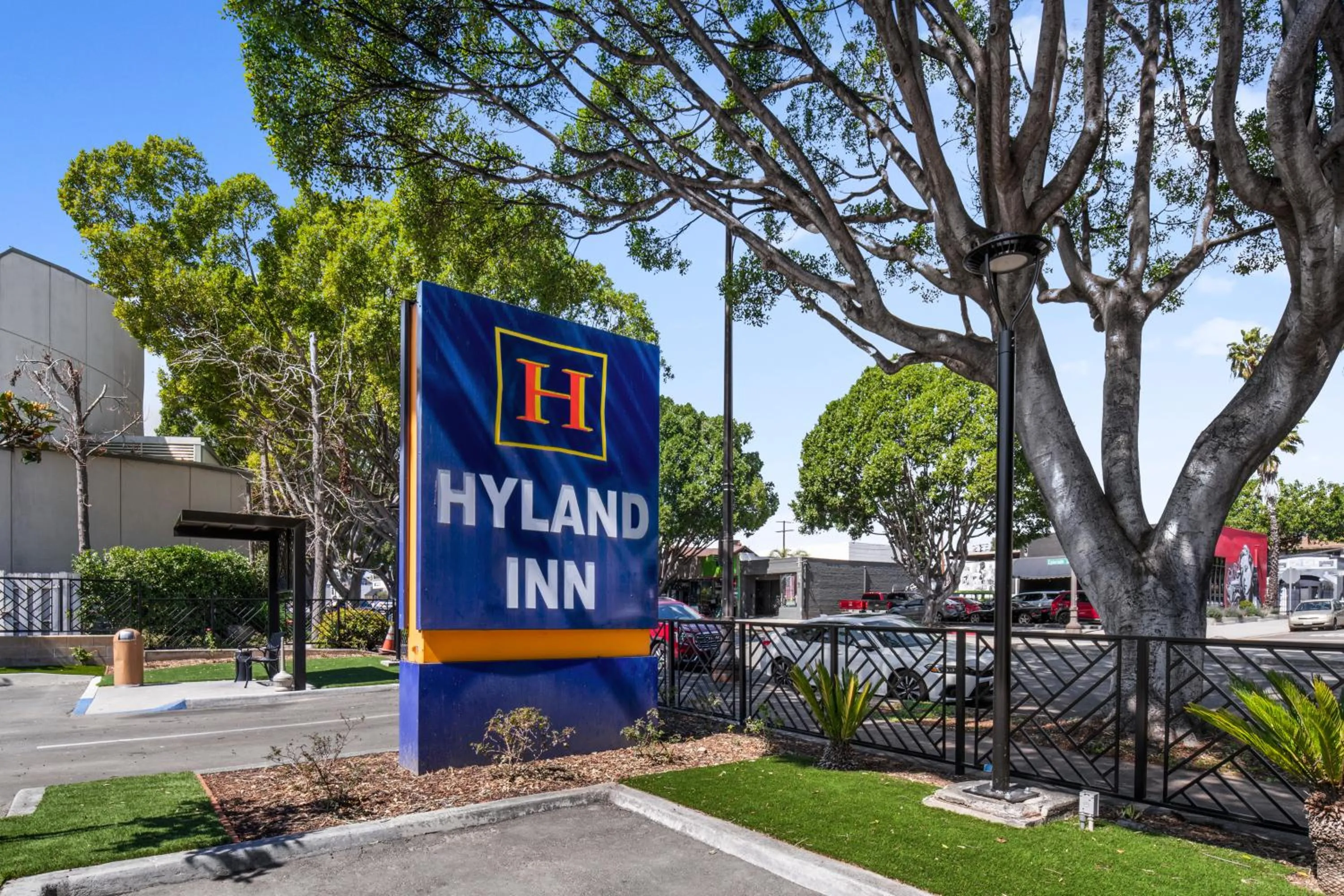 Property logo or sign in Hyland Inn near Pasadena Civic Center