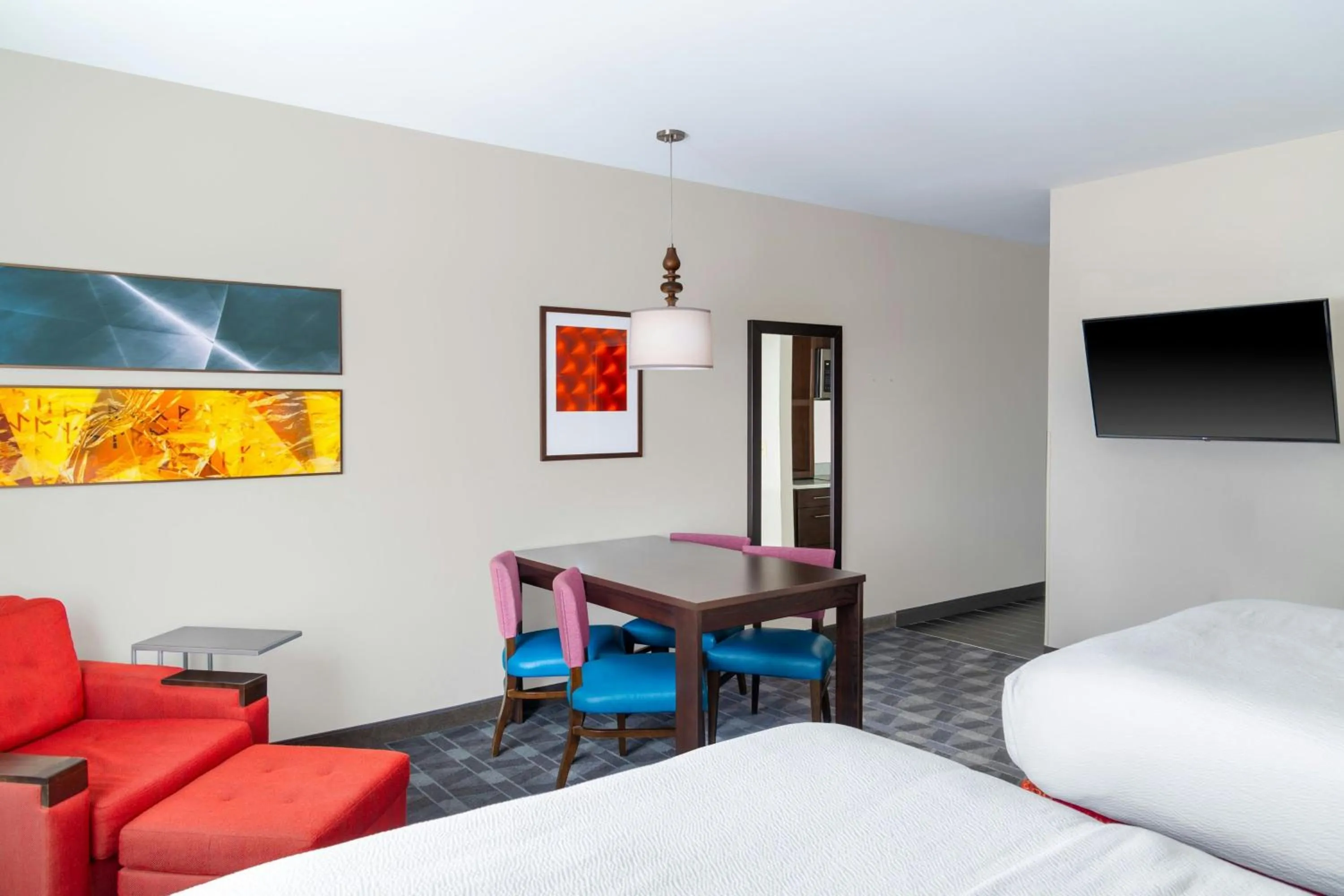 Bedroom, Bed in TownePlace Suites by Marriott Detroit Allen Park