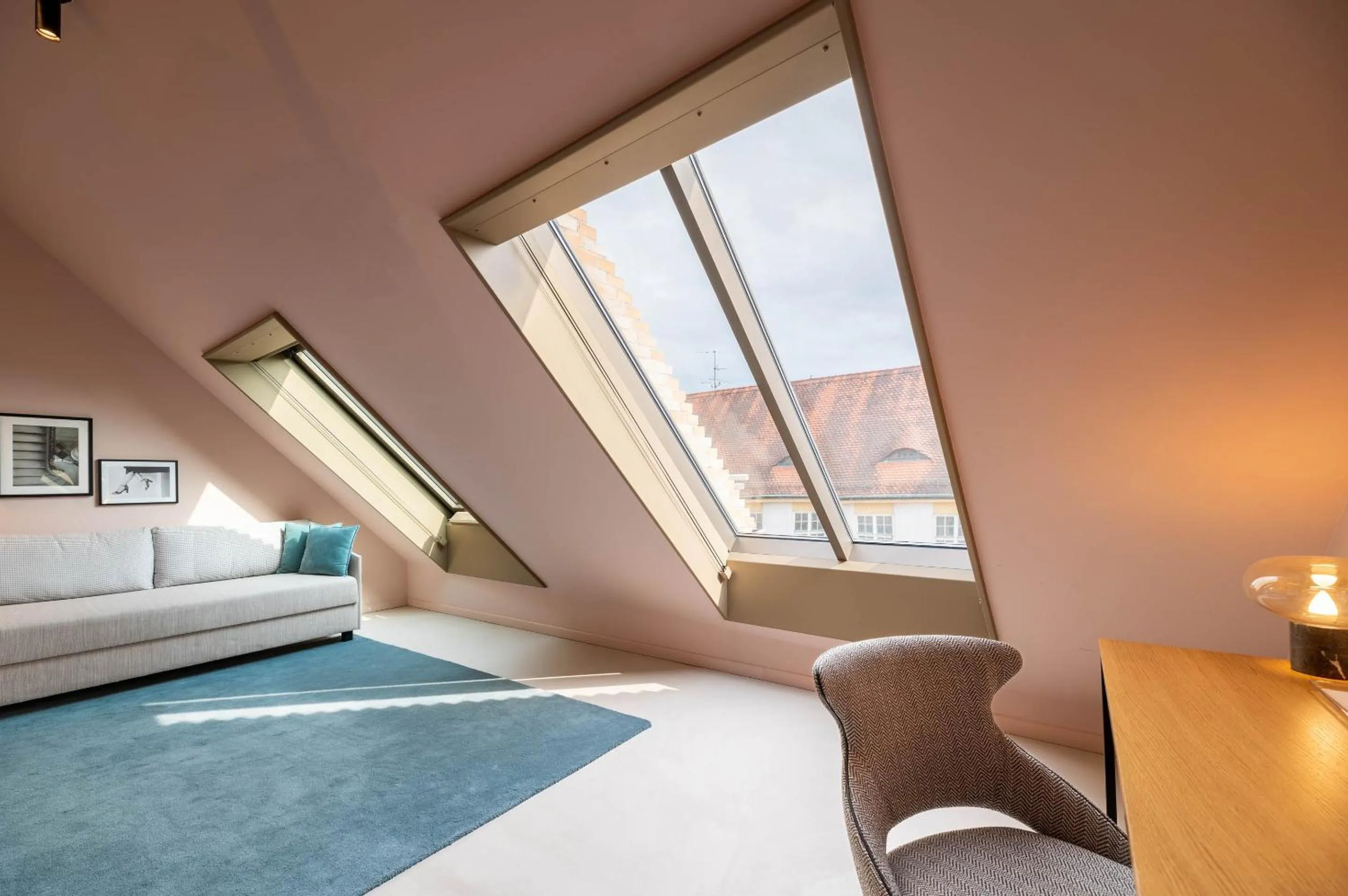 Decorative detail, Bed in Hotel Miano by Limehome