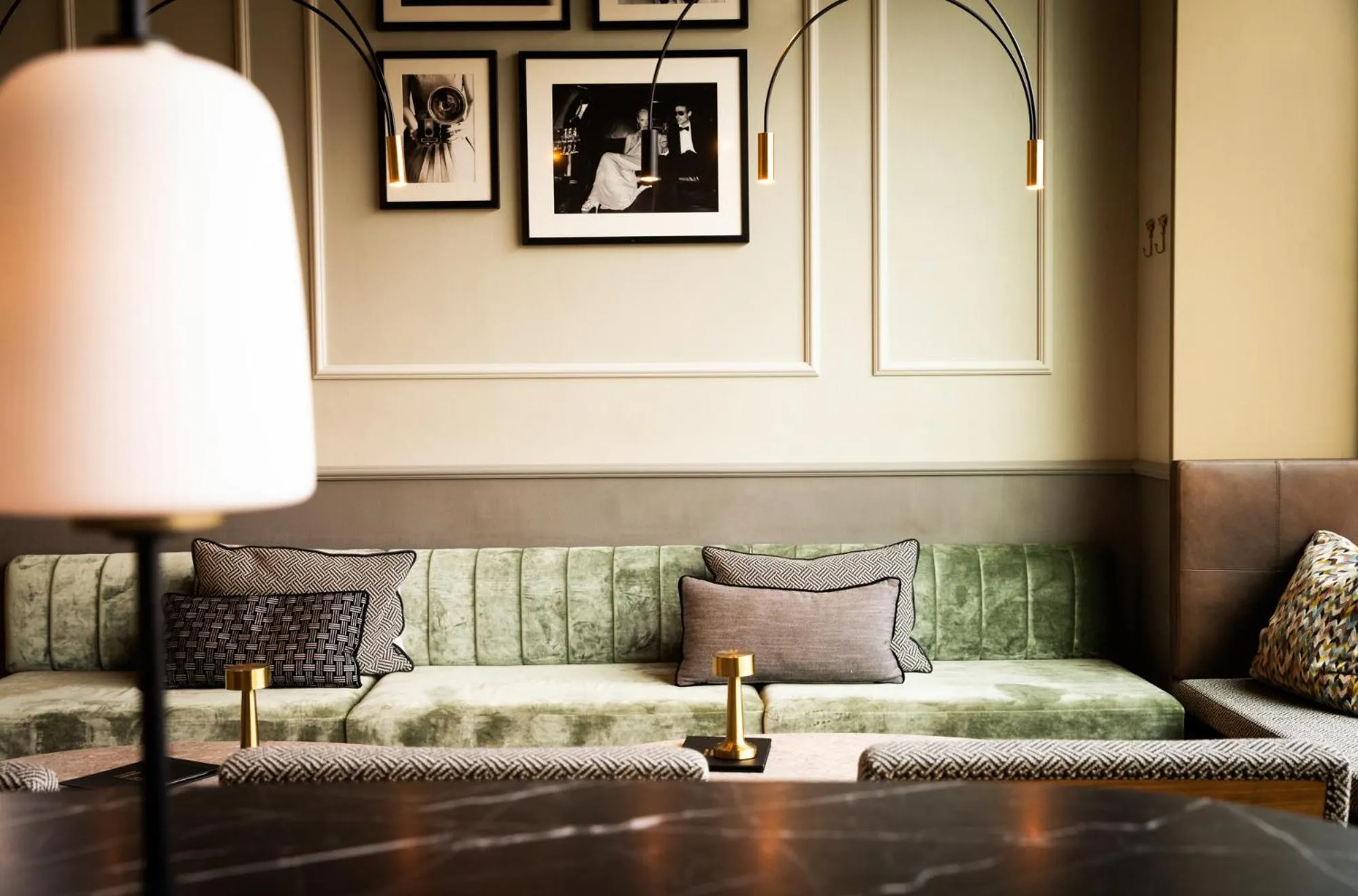 Restaurant/places to eat in MIANO Hotel & Bar