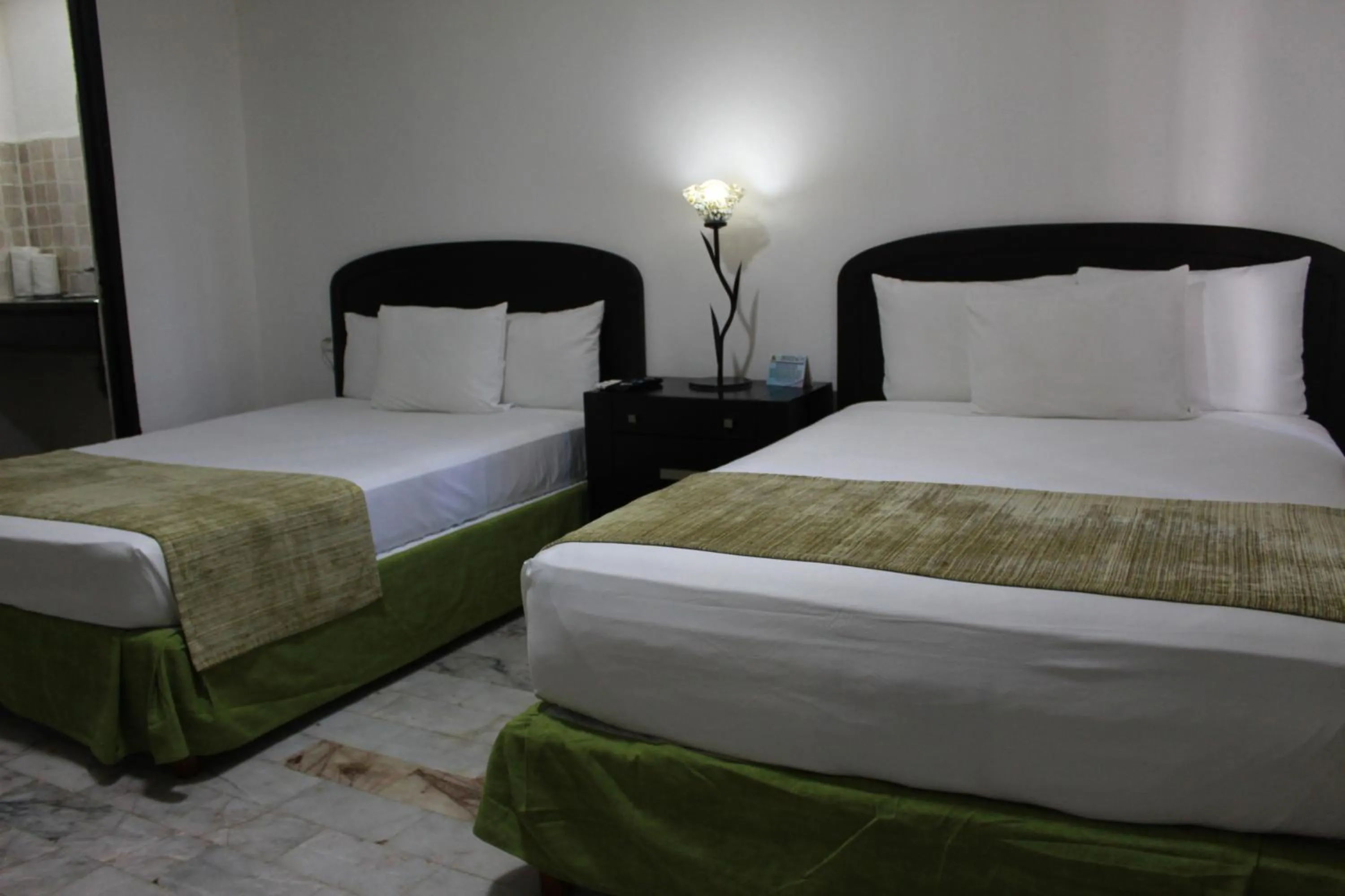 Bedroom, Bed in Hotel Green 16