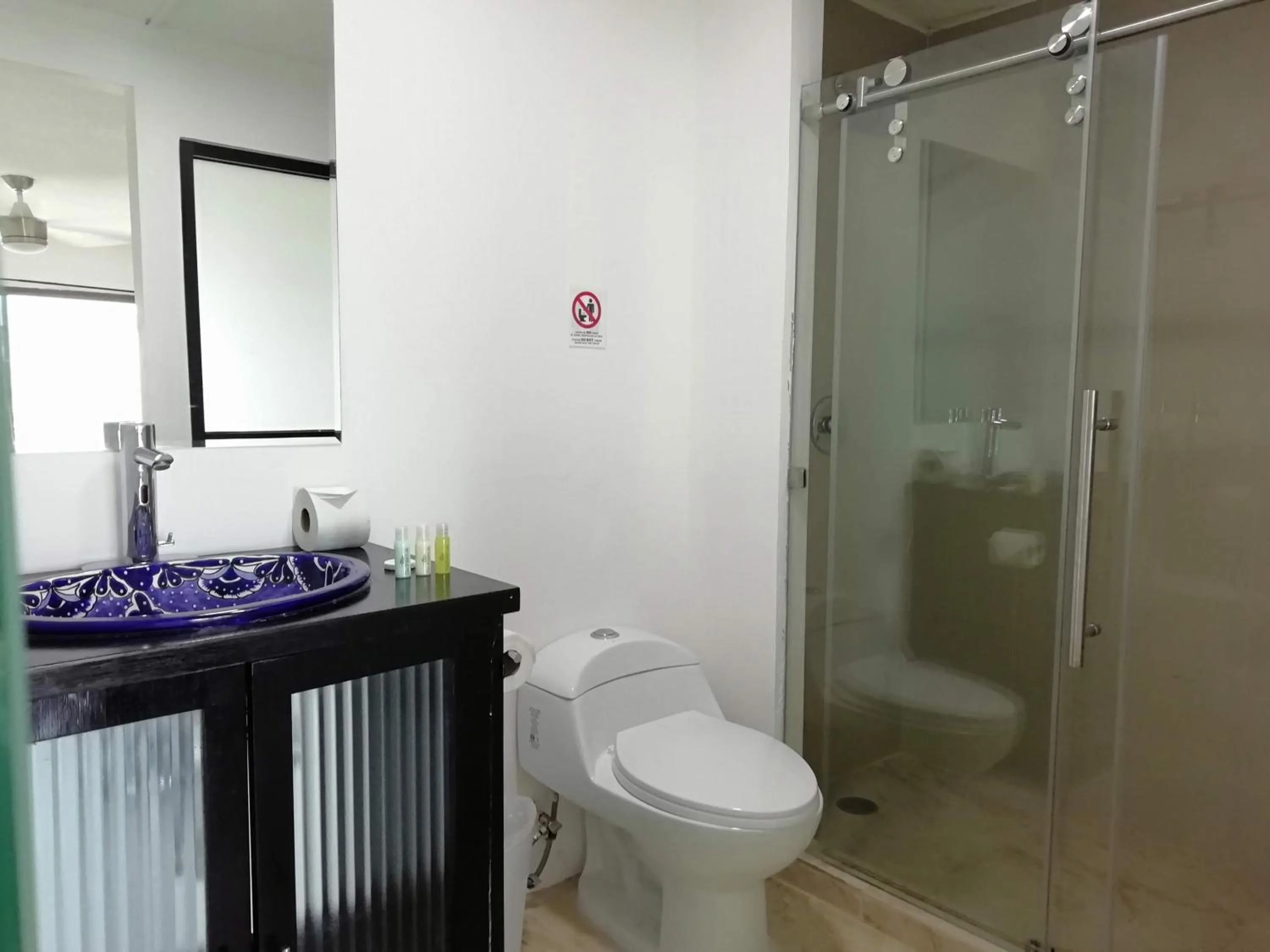 Bathroom in Hotel Green 16