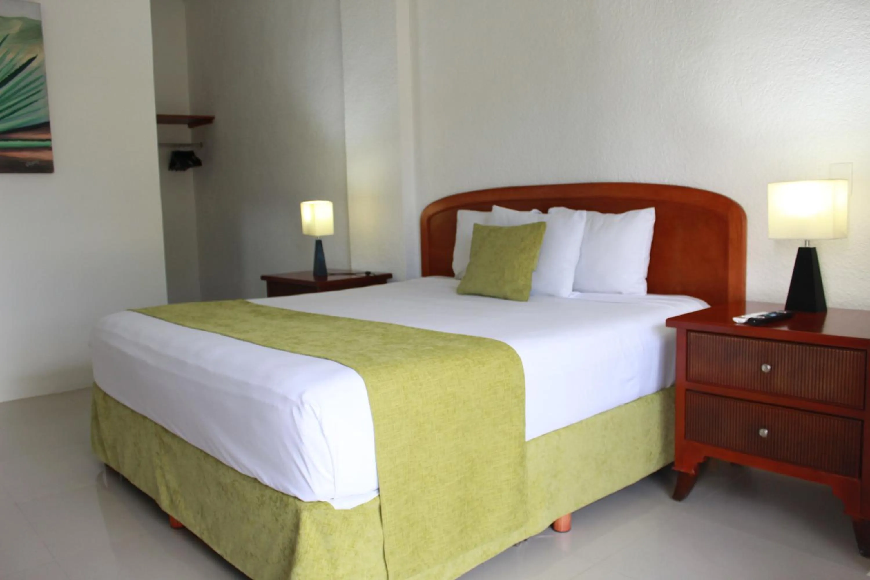 Bedroom, Bed in Hotel Green 16