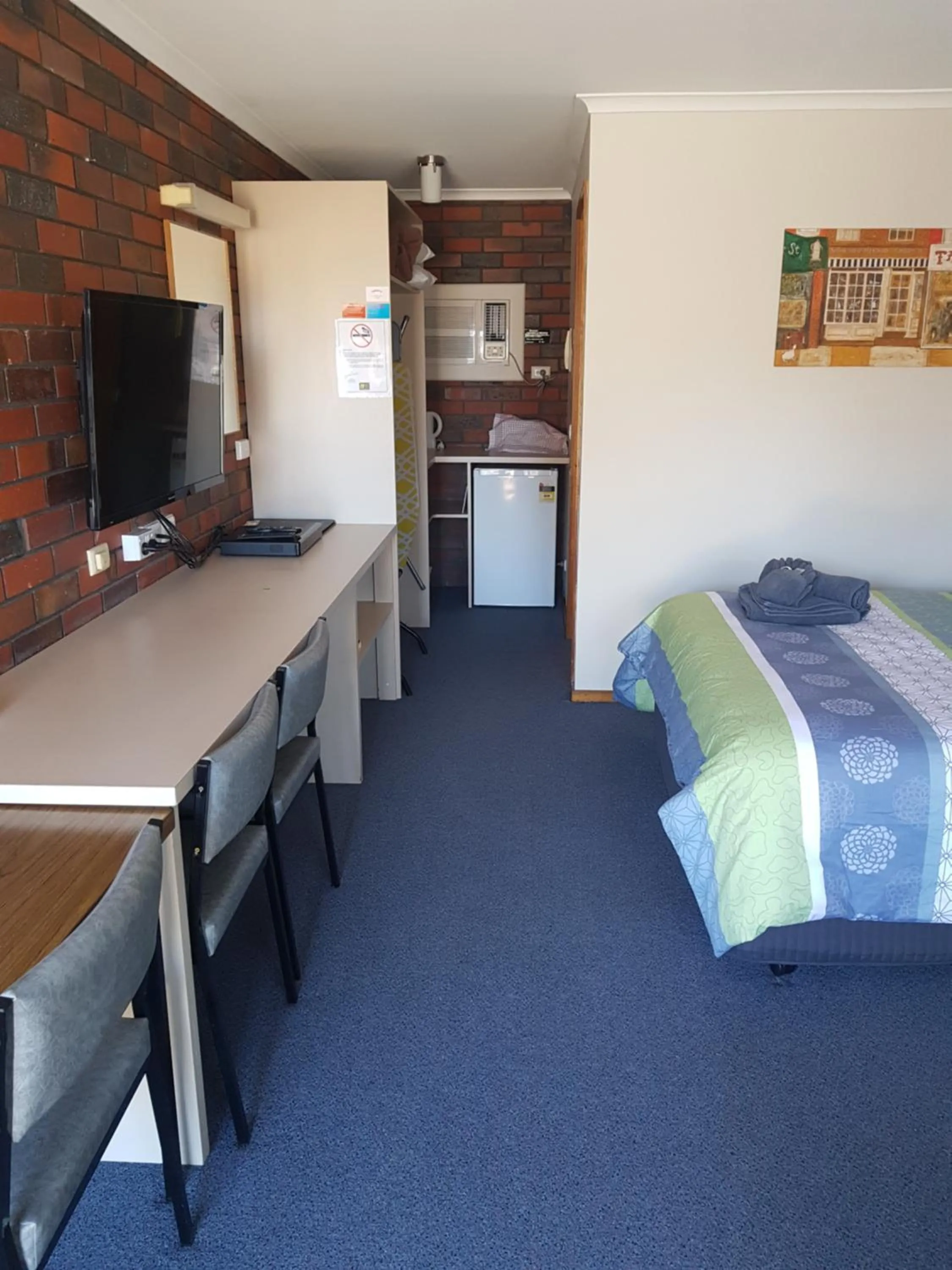 Other, Bed in Coorrabin Motor Inn