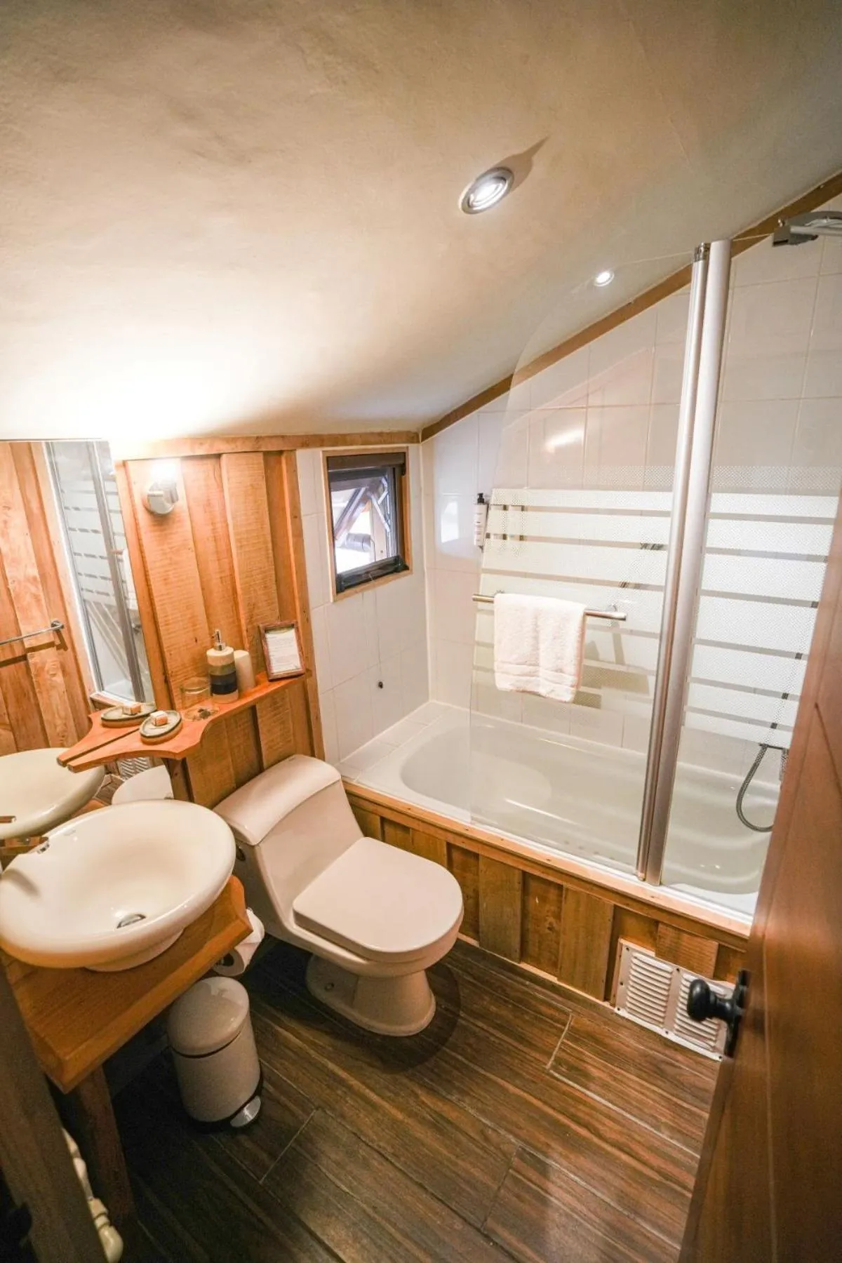 Bathroom in Alto Melimoyu Hotel & Patagonia