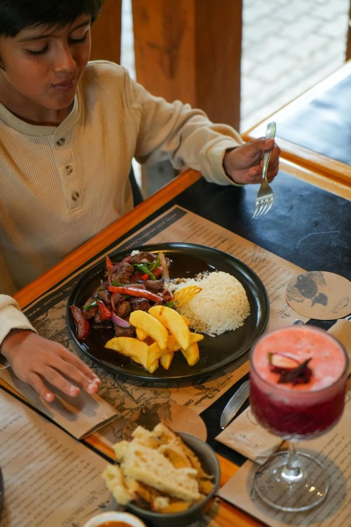 Food and drinks in Alto Melimoyu Hotel & Patagonia