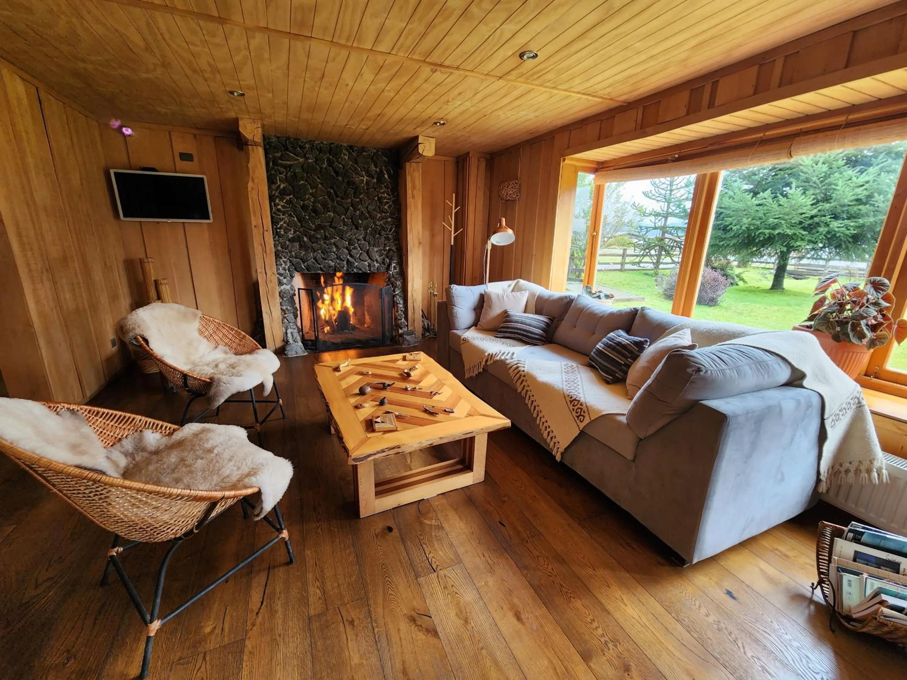 Lobby or reception in Alto Melimoyu Hotel & Patagonia