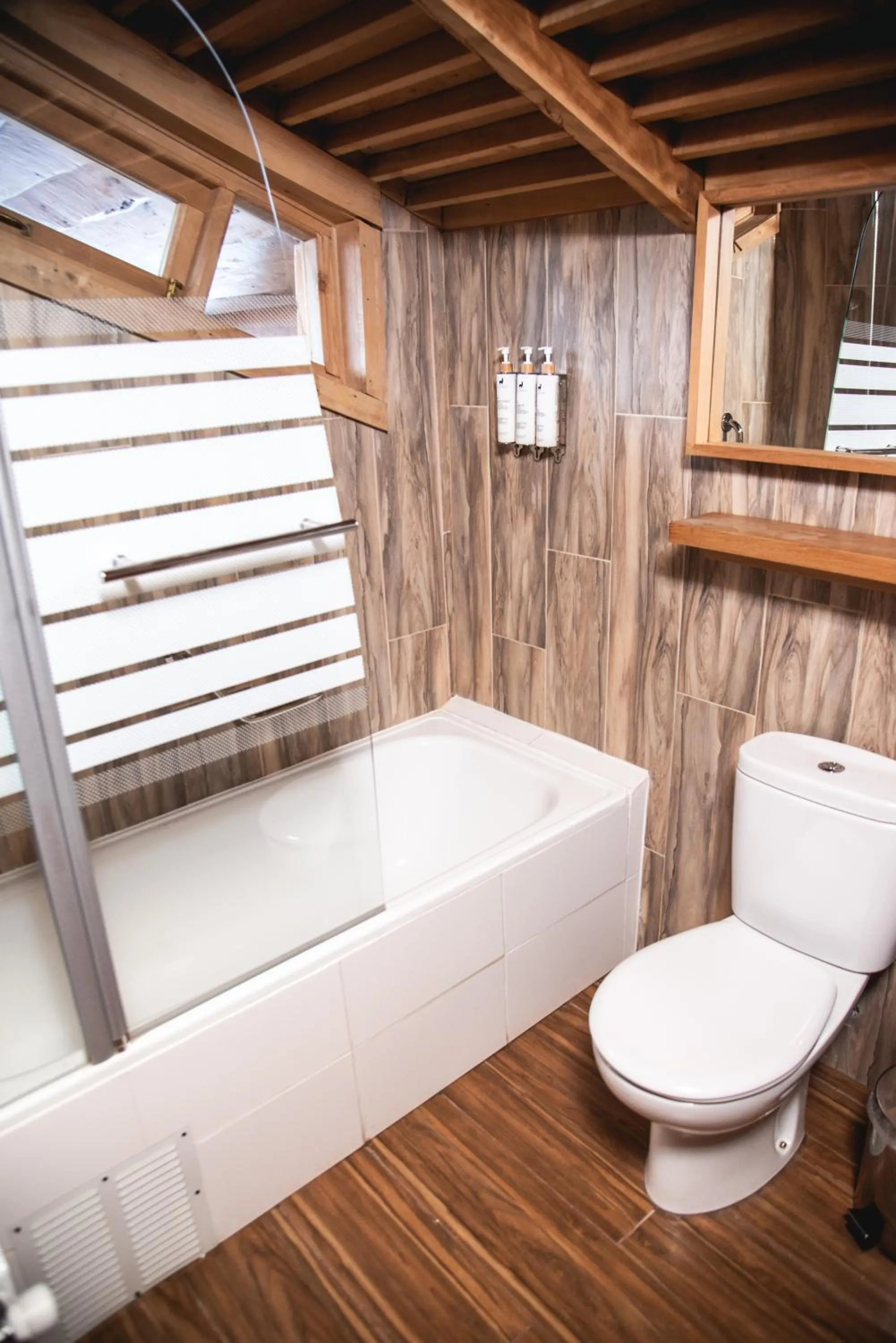 Bathroom in Alto Melimoyu Hotel & Patagonia