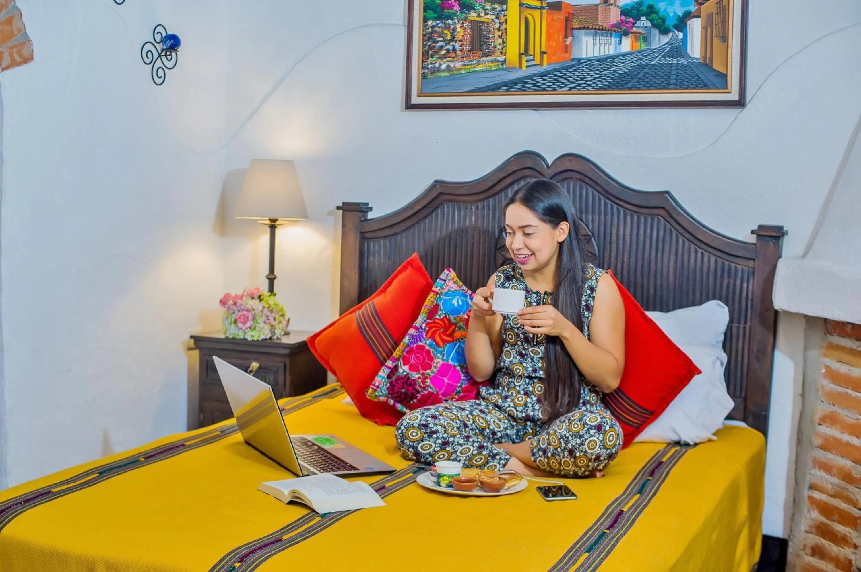 TV and multimedia, Bed in Hotel Las Camelias Inn by AHS