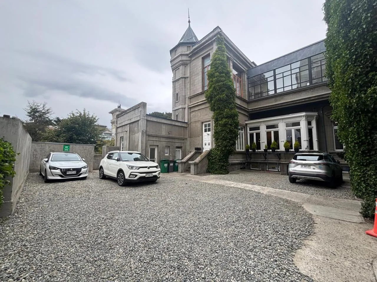 Parking in Hotel José Nogueira