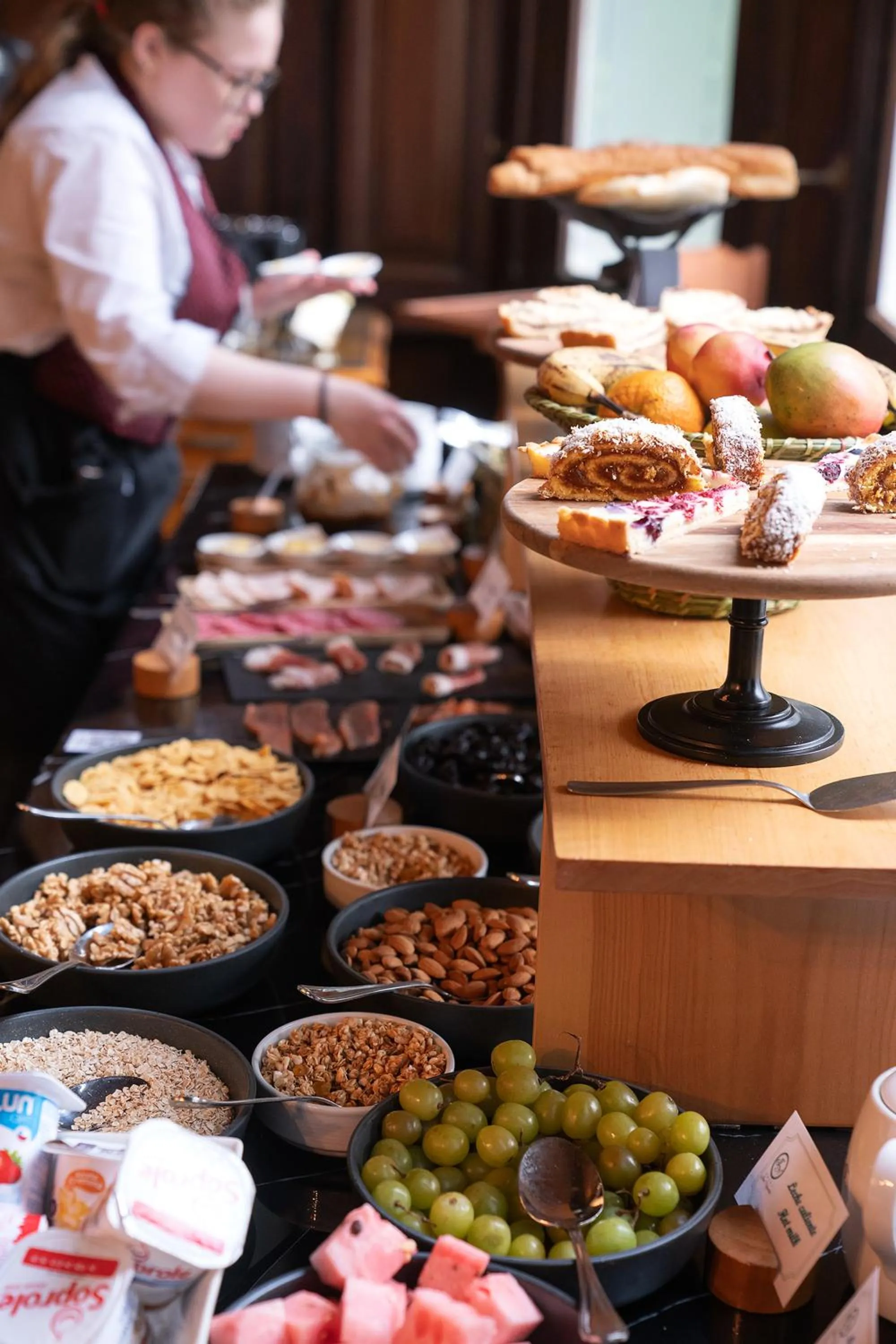 Buffet breakfast in Hotel José Nogueira