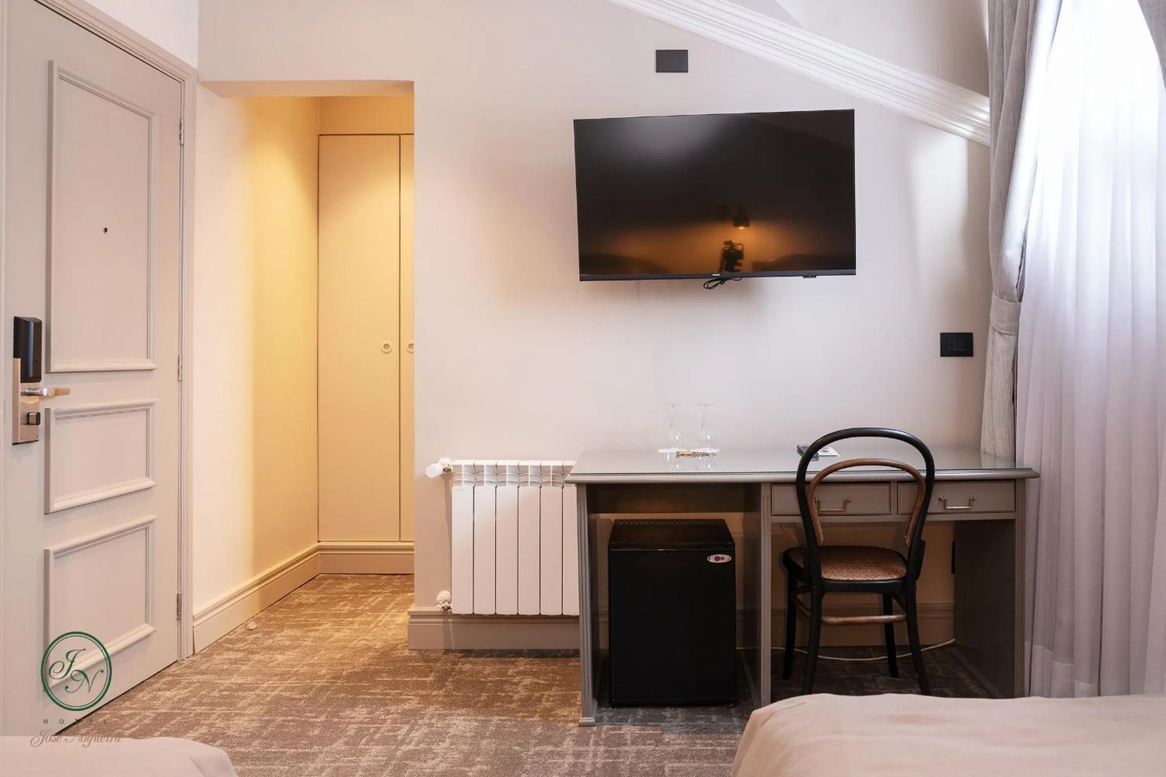 hair dresser, Bed in Hotel José Nogueira