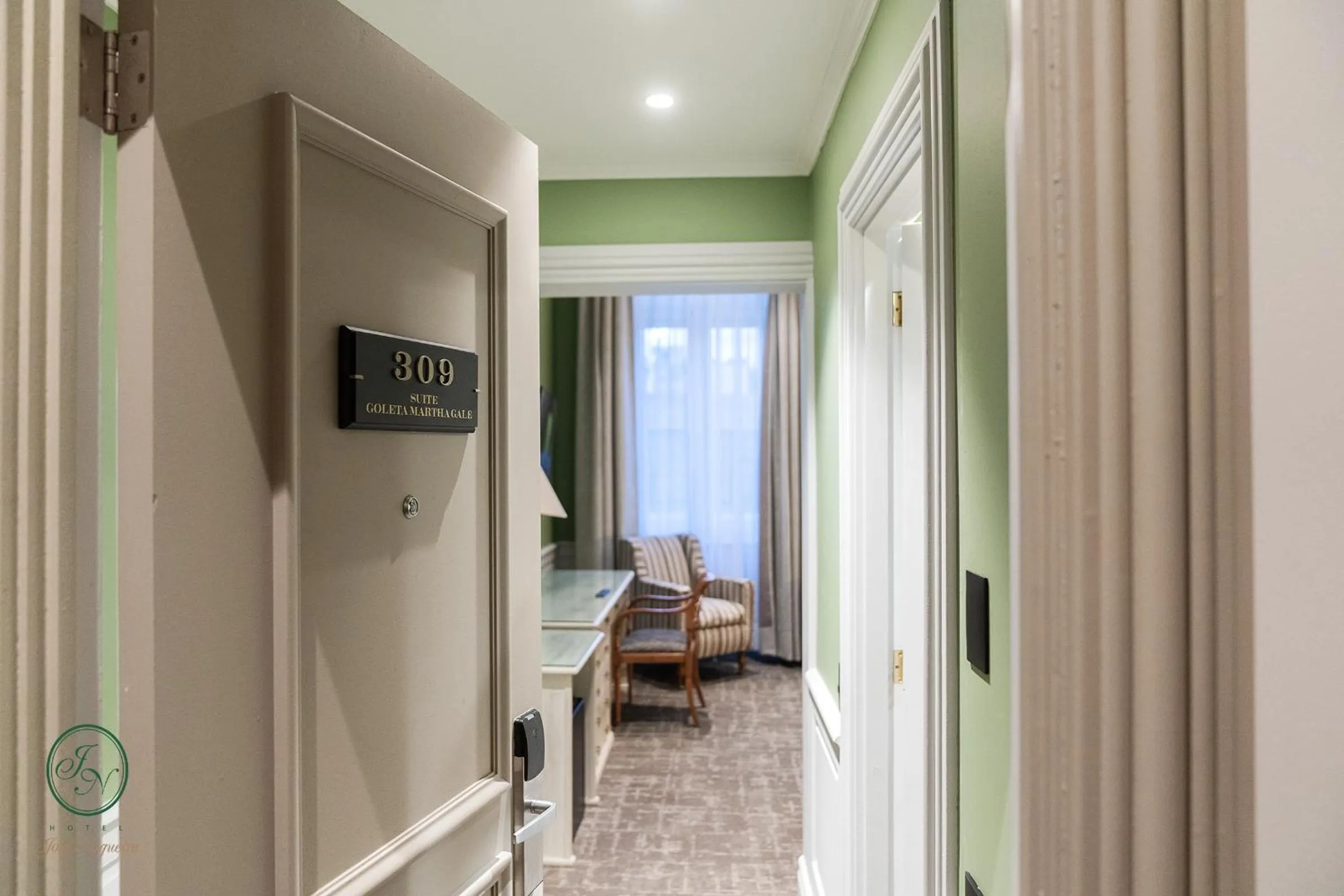 Seating area in Hotel José Nogueira