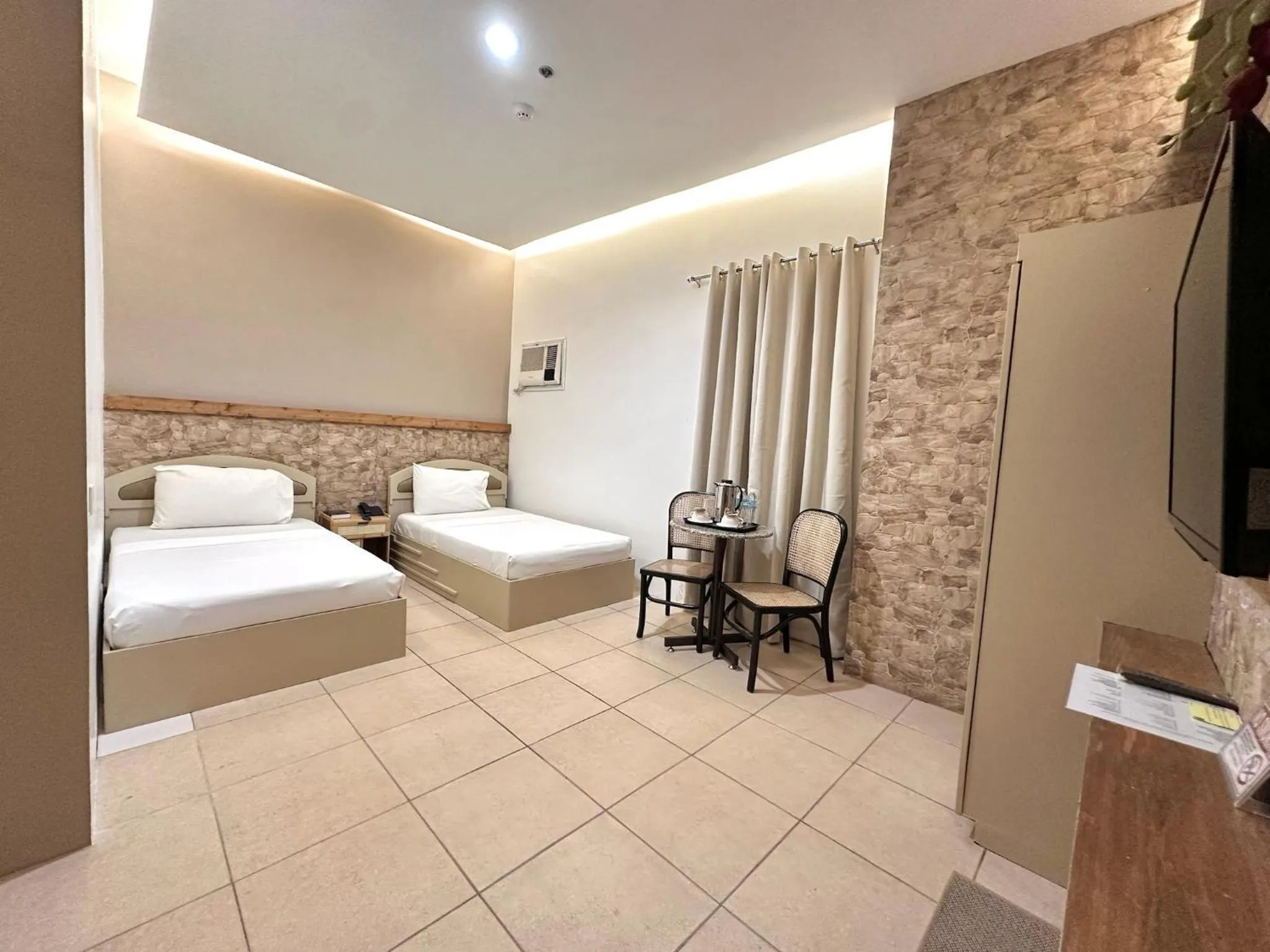 Bedroom, Bed in Hotel Nicanor