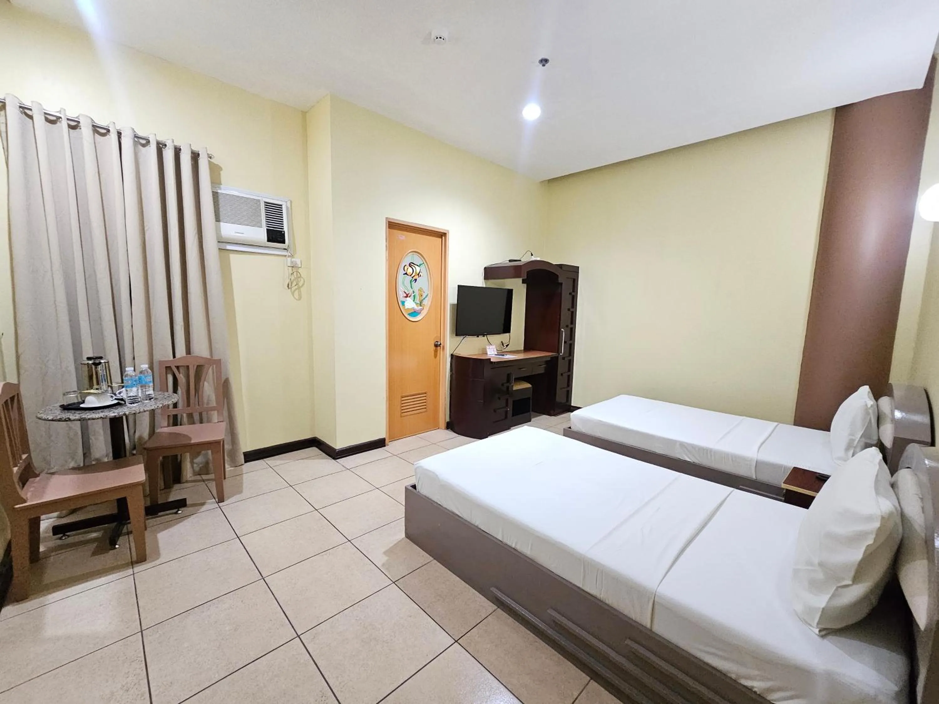 Bedroom, Bed in Hotel Nicanor