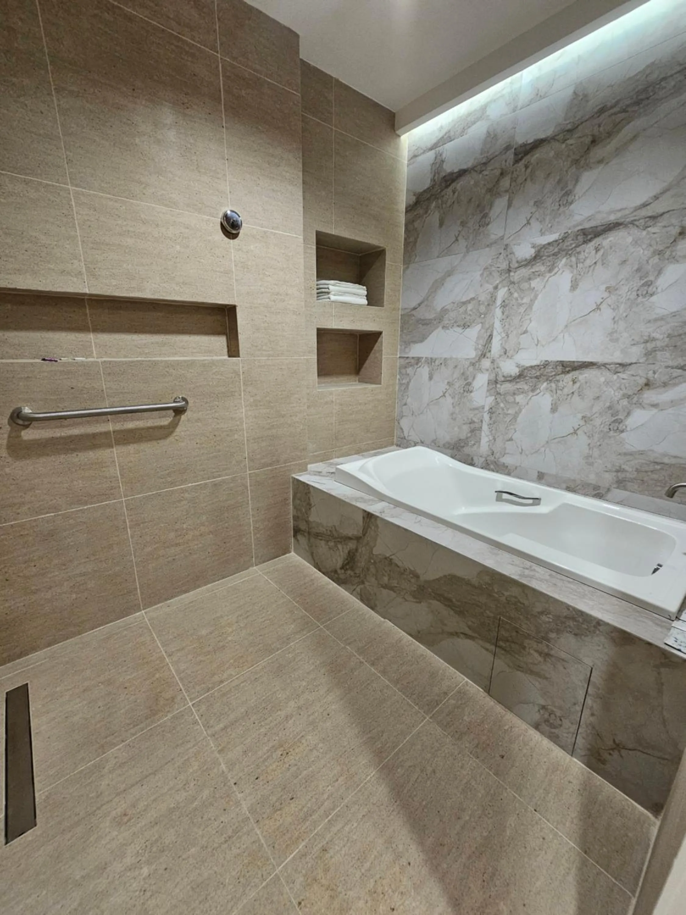 Bath in Hotel Nicanor