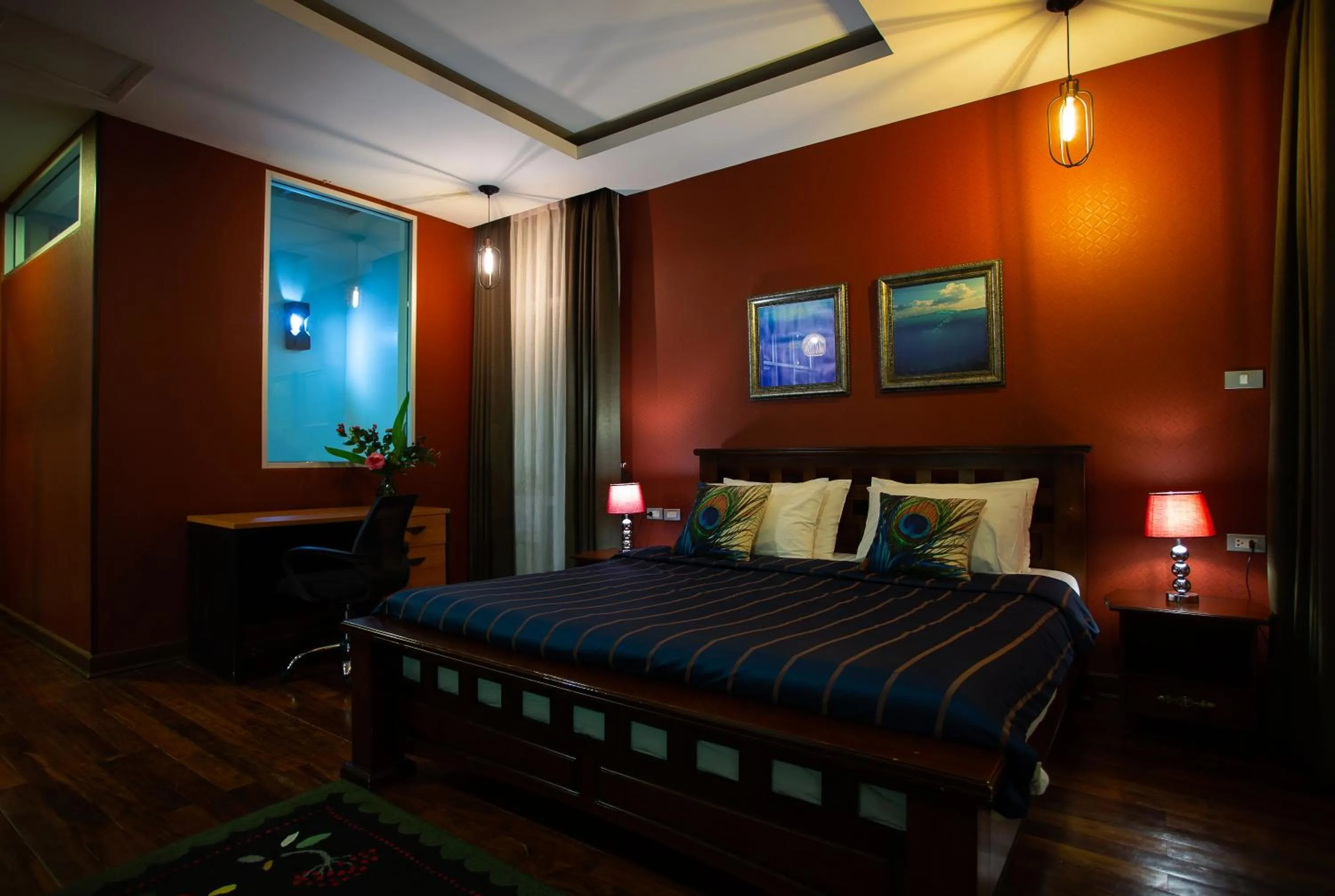 Bed in Nagawari Art Maldives BBQ Pattaya Villa