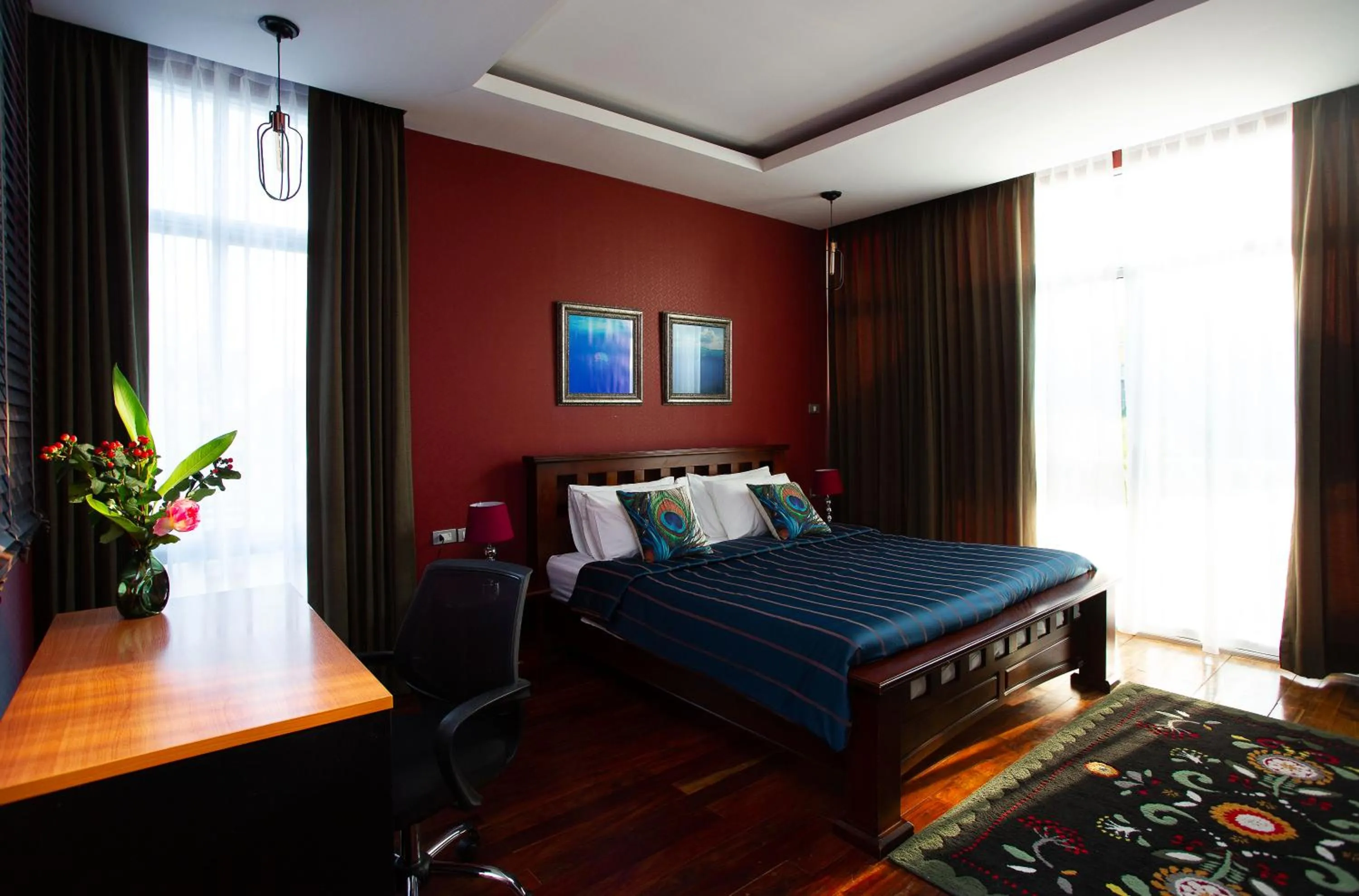 Bed in Nagawari Art Maldives BBQ Pattaya Villa