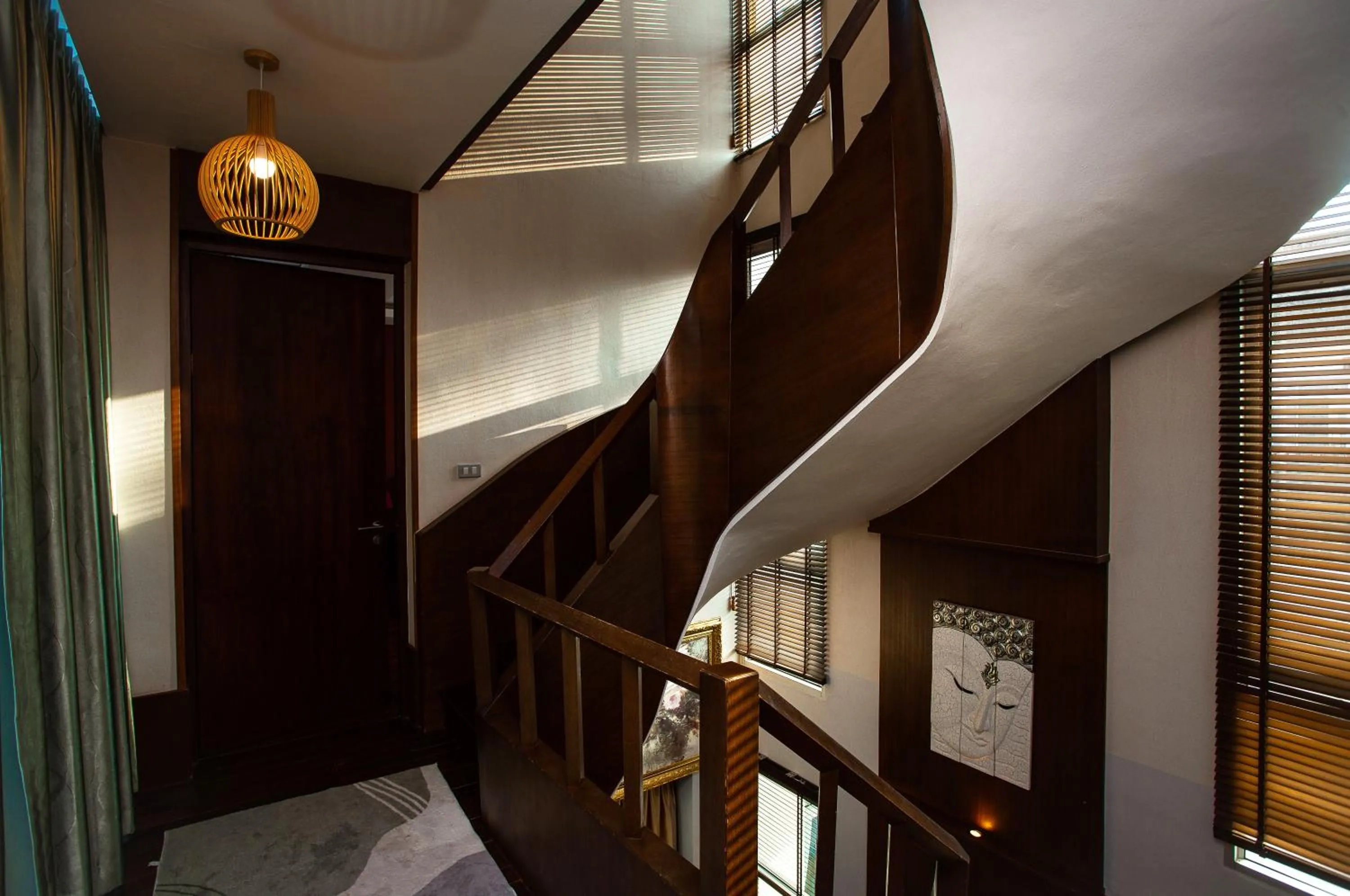 Decorative detail in Nagawari Art Maldives BBQ Pattaya Villa