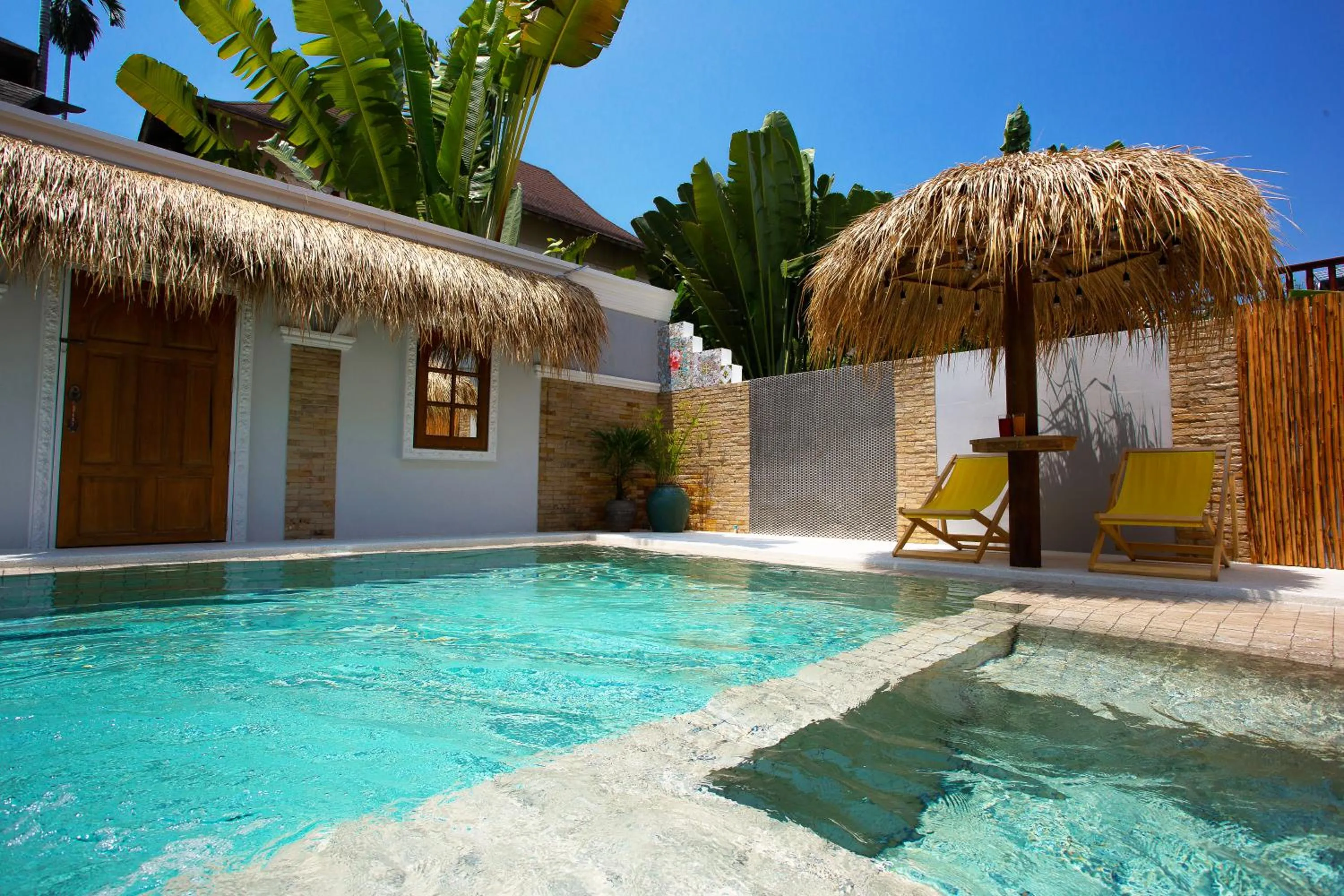 Patio in Nagawari Art Maldives BBQ Pattaya Villa