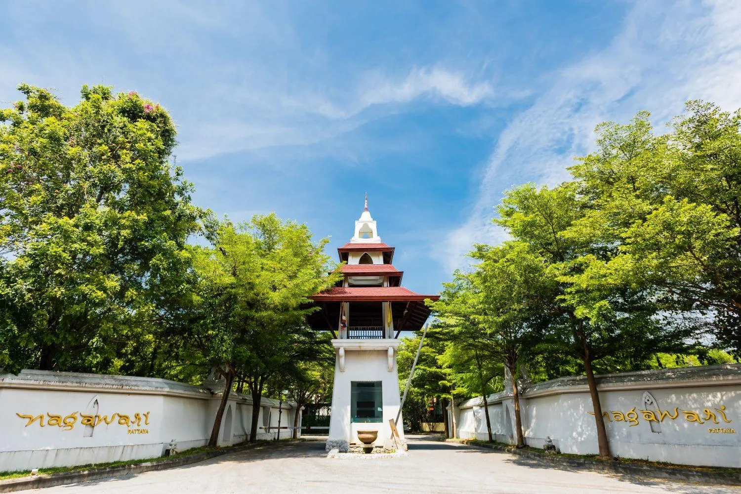 Off site in Nagawari Art Maldives BBQ Pattaya Villa