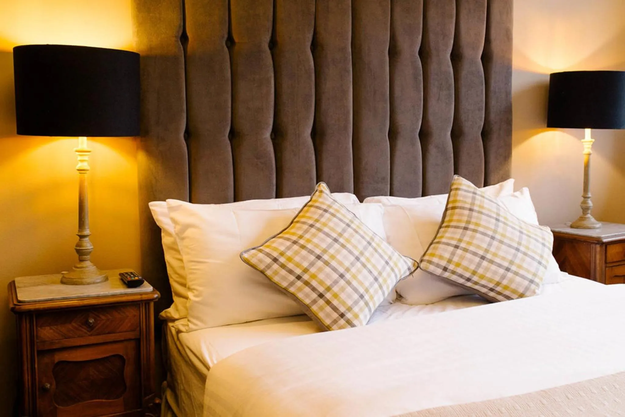 Bedroom, Bed in Prince of Wales - Townhouse