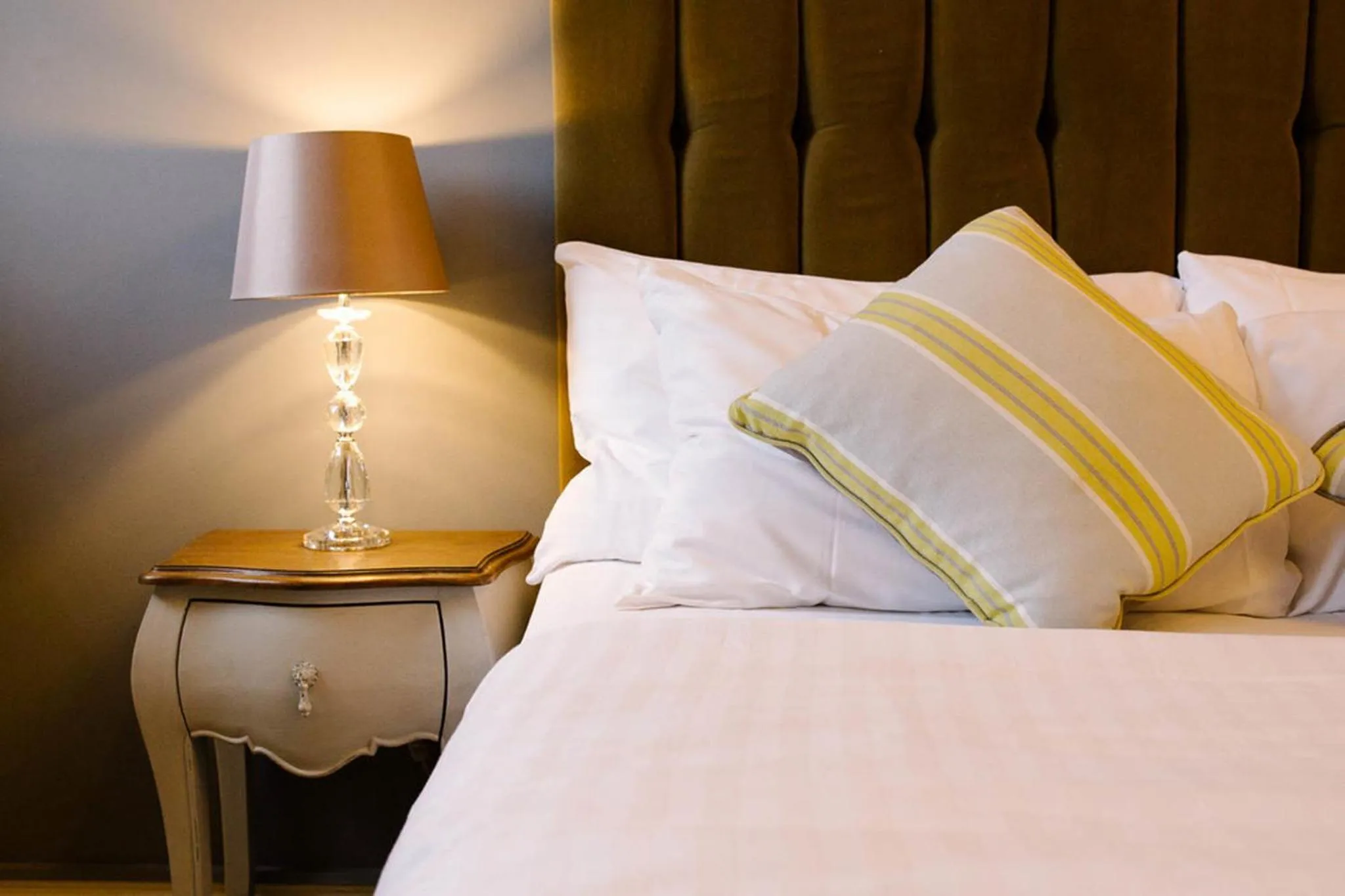 Bedroom, Bed in Prince of Wales - Townhouse