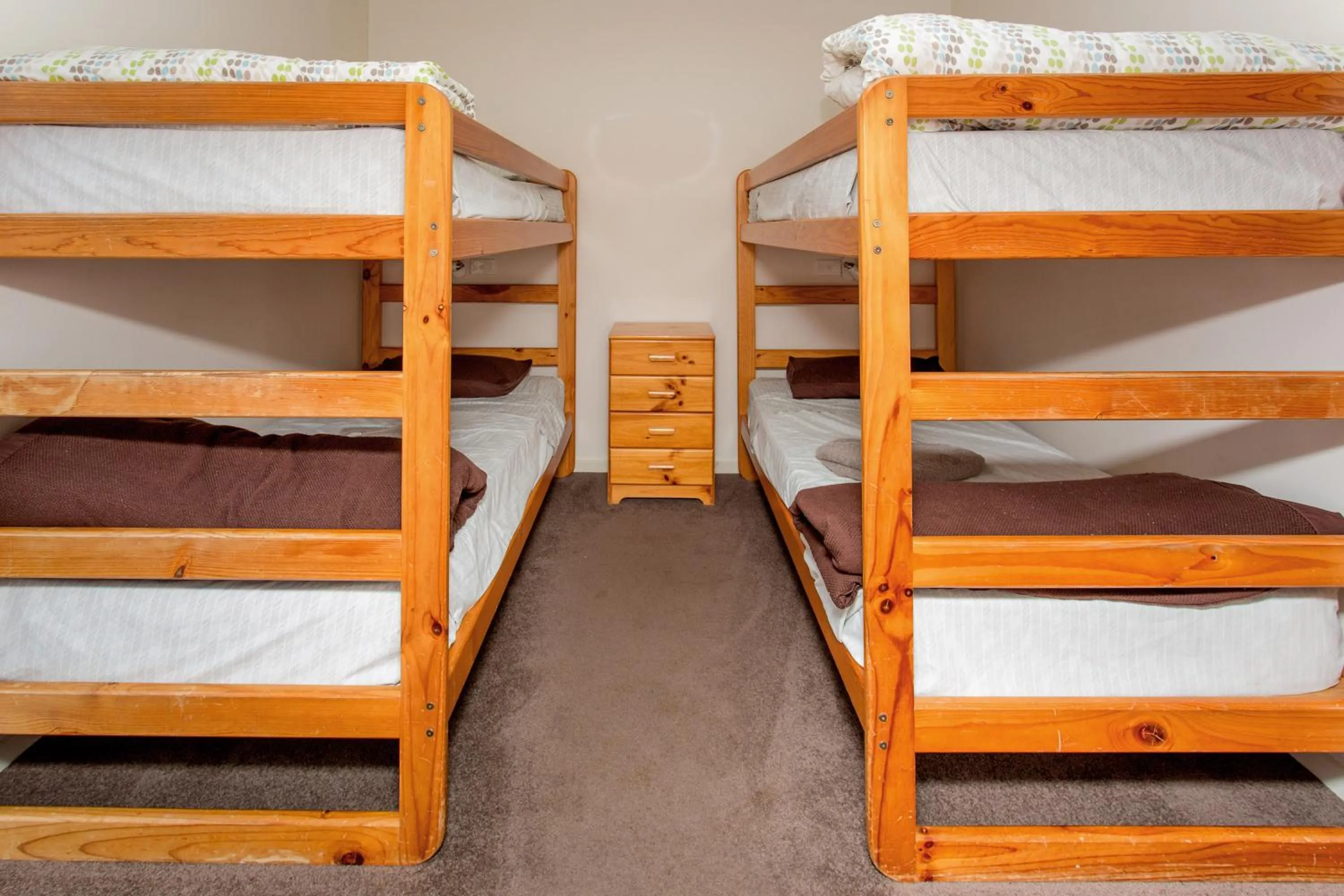 Photo of the whole room, Bed in BIG4 Whiters Holiday Village