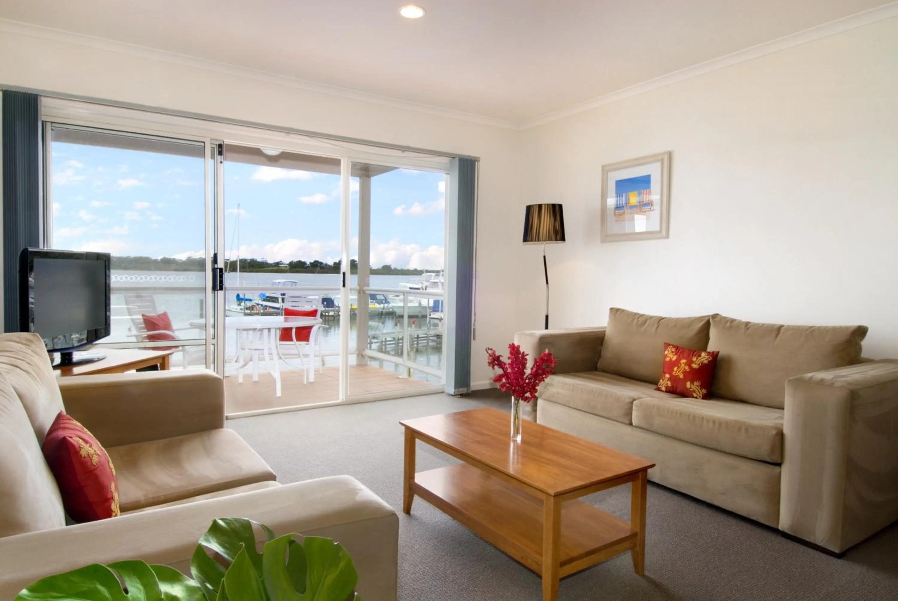 Lake view in The Moorings at Metung