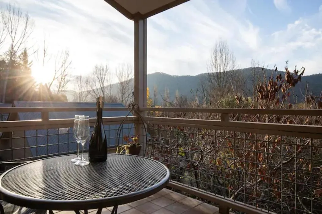 Chestnut Tree Holiday Units