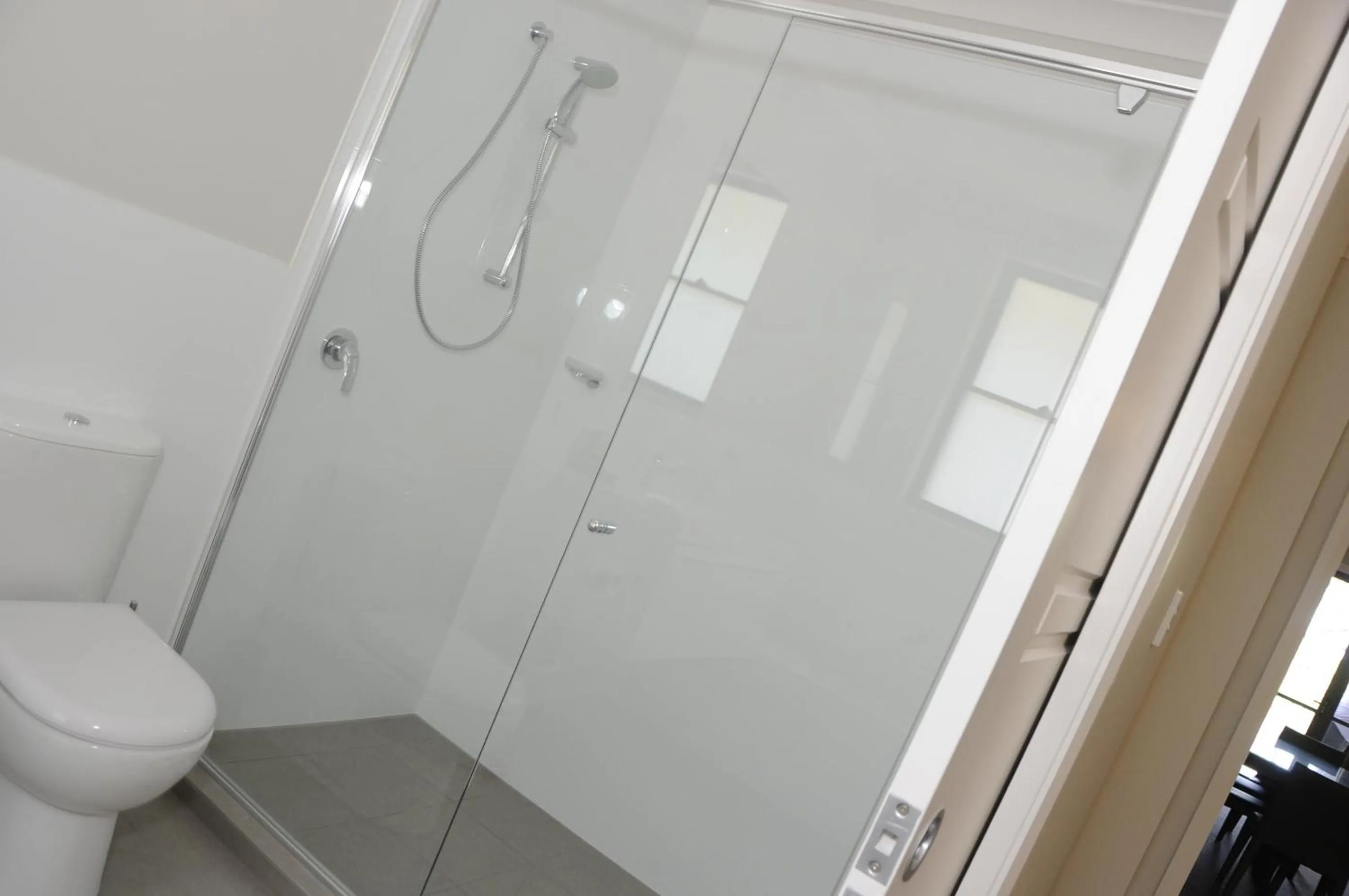 Bathroom in Riverside Oaks Golf Resort