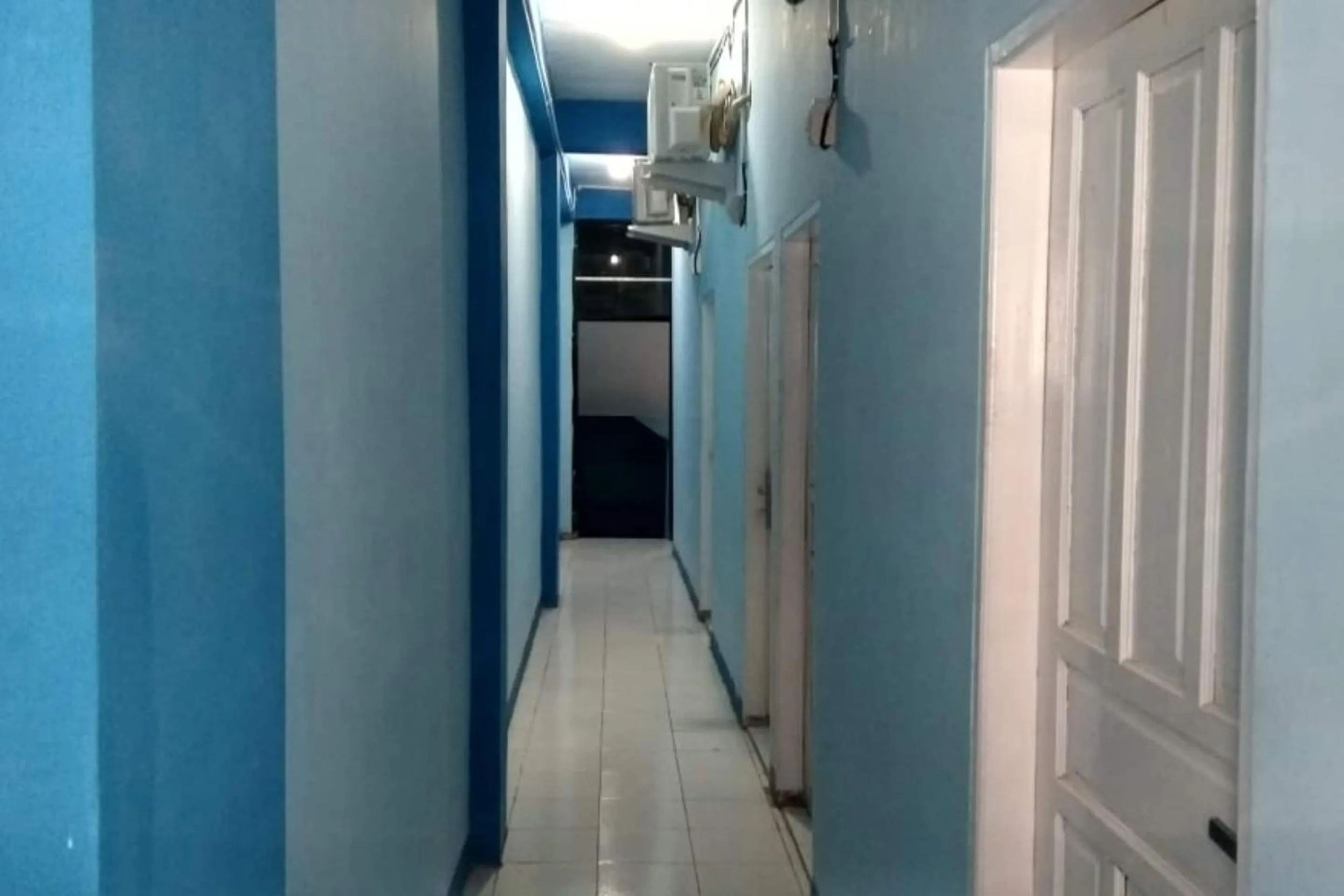 Lobby or reception in Hotel O Homestay 47 Latanete Near Living Plaza