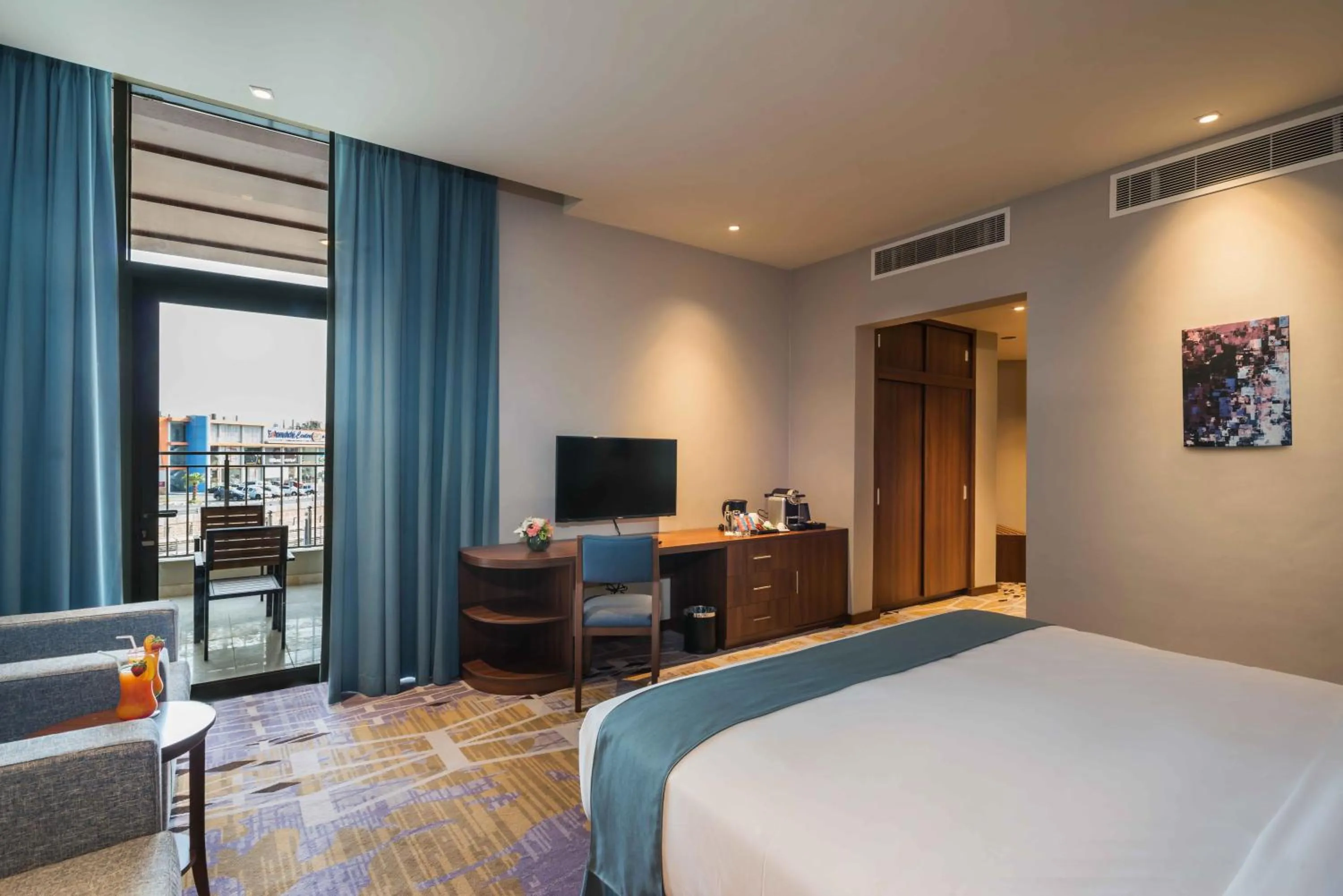 Bed in Art View Hotel - Riyadh Convention & Exhibition Center