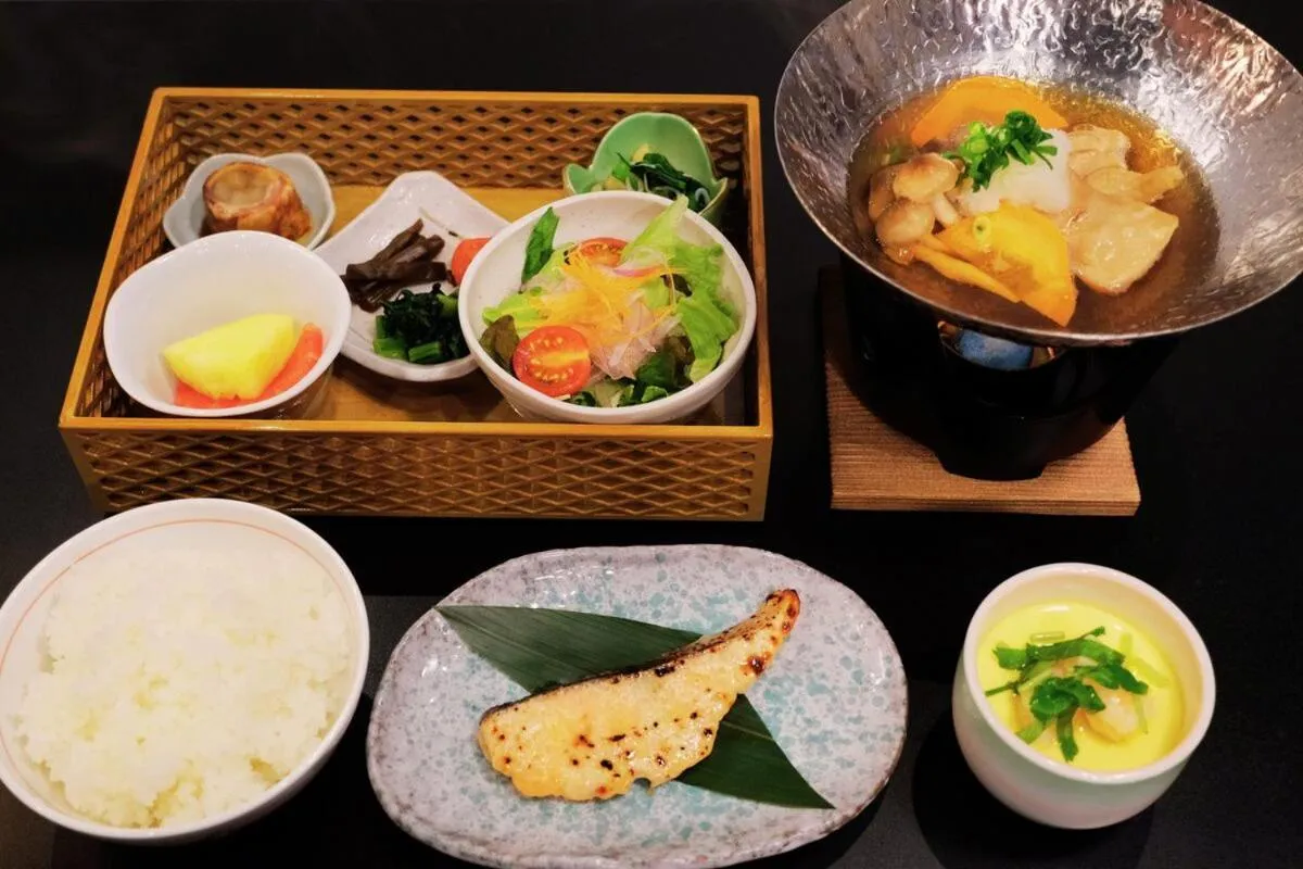 HOTEL KARUIZAWA CROSS