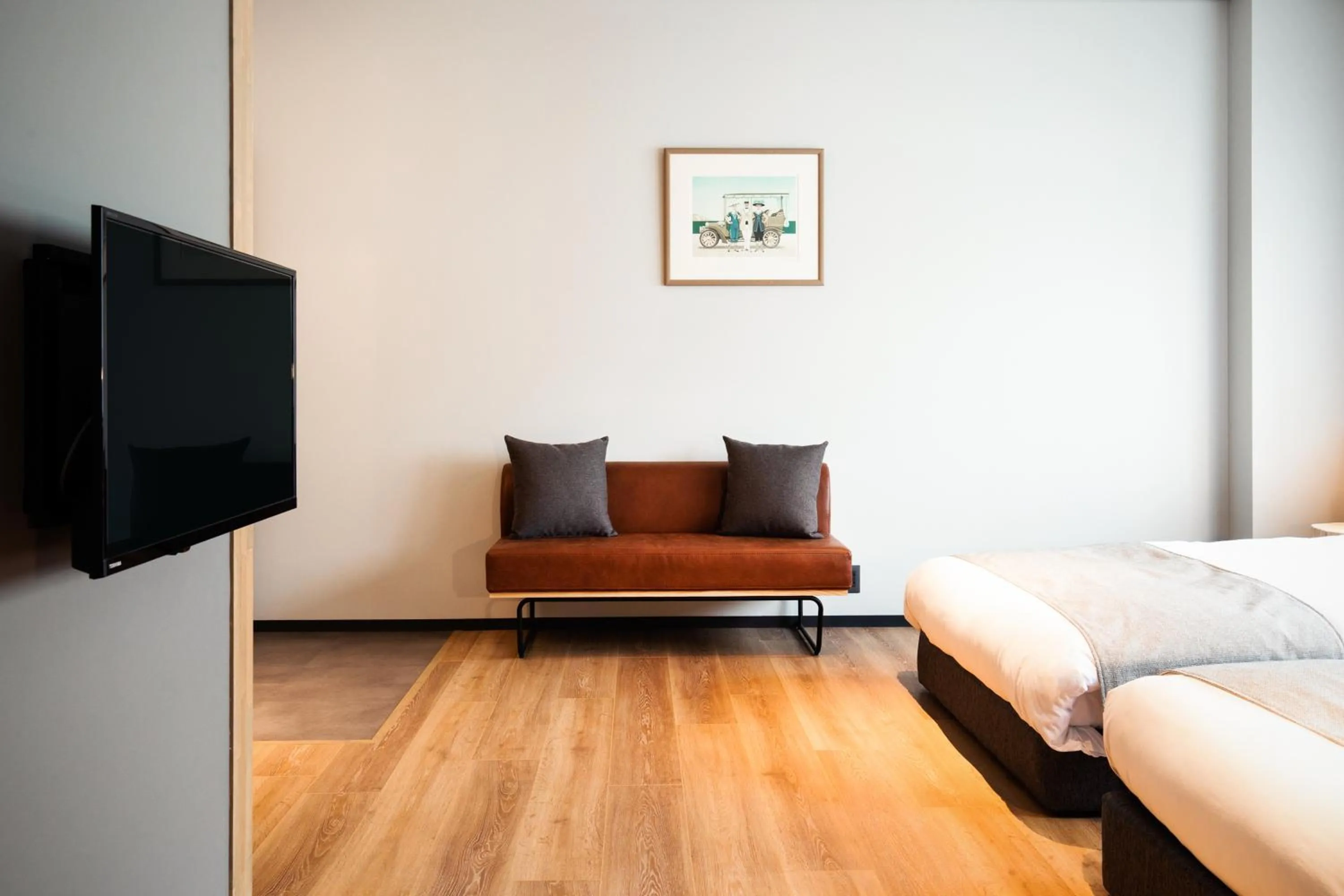 Bed in HOTEL KARUIZAWA CROSS