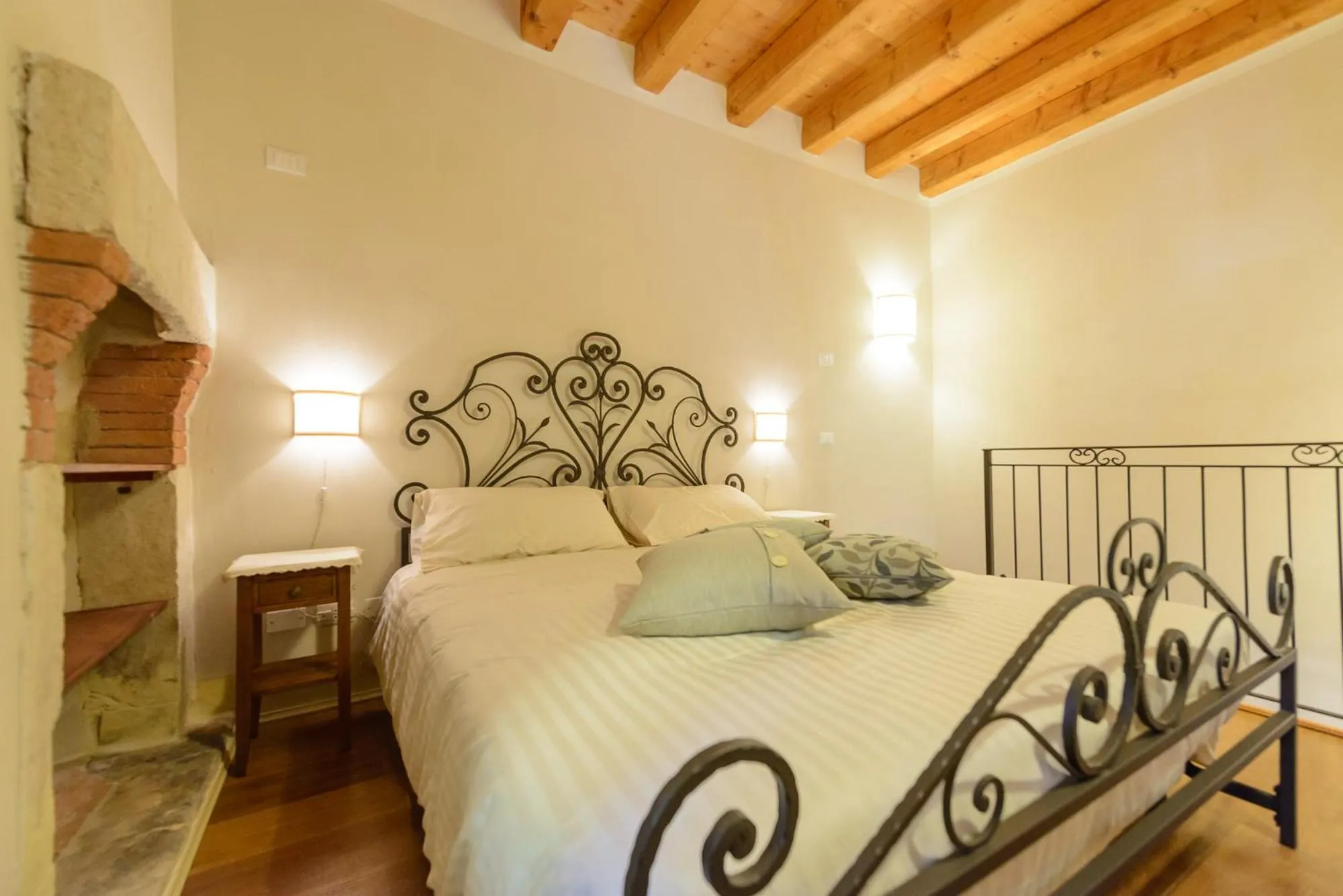 Bed in B&B Corte Jago