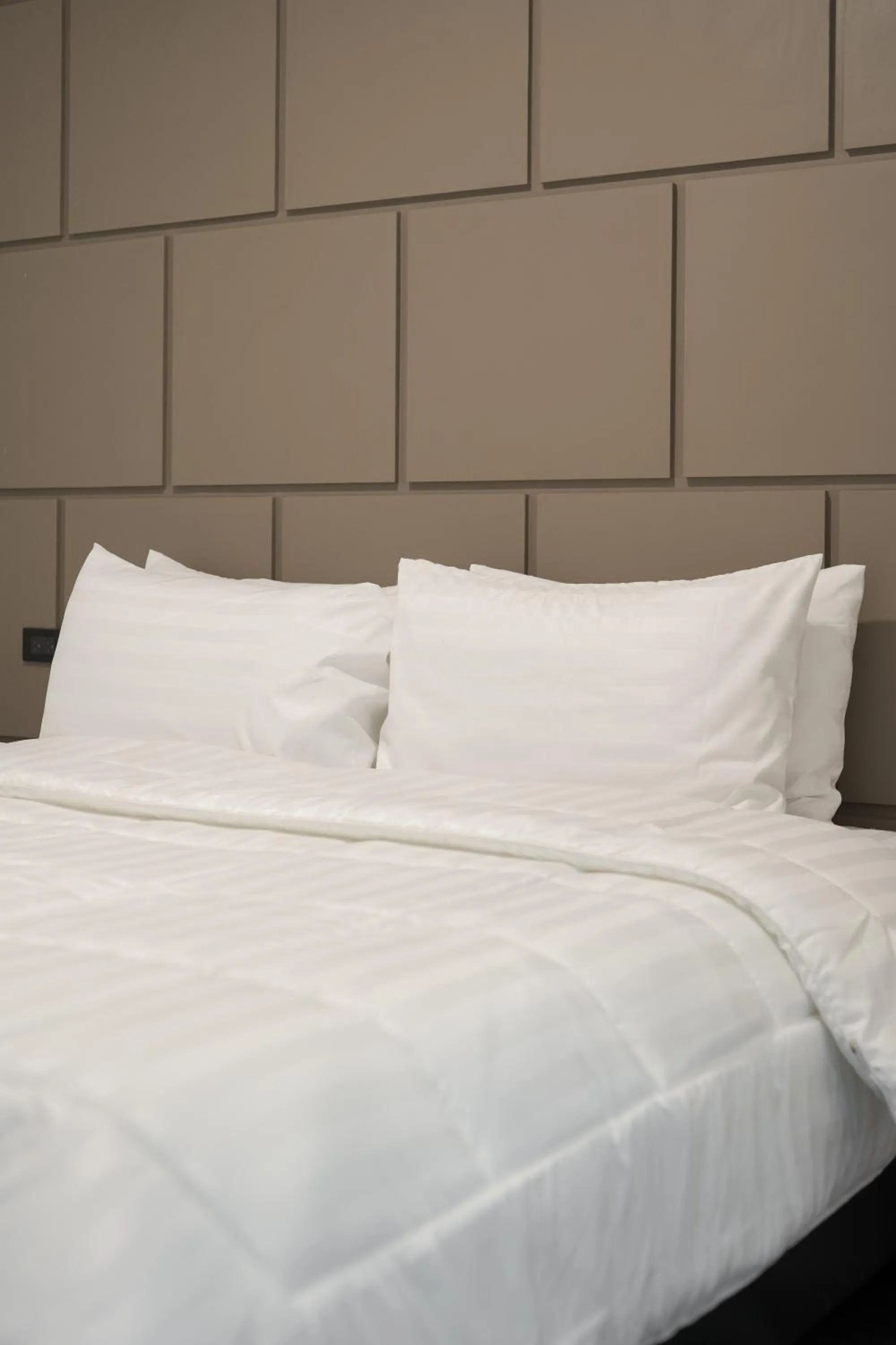 Bed in Pine Bungalow Krabi