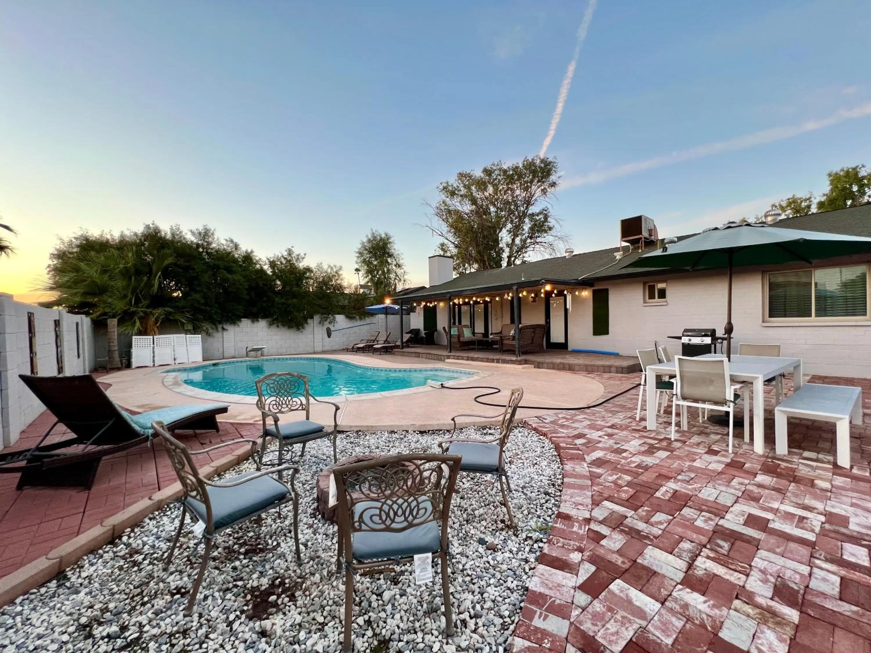 Tempe Escape with Heated Pool, Billiards & Firepit Fun