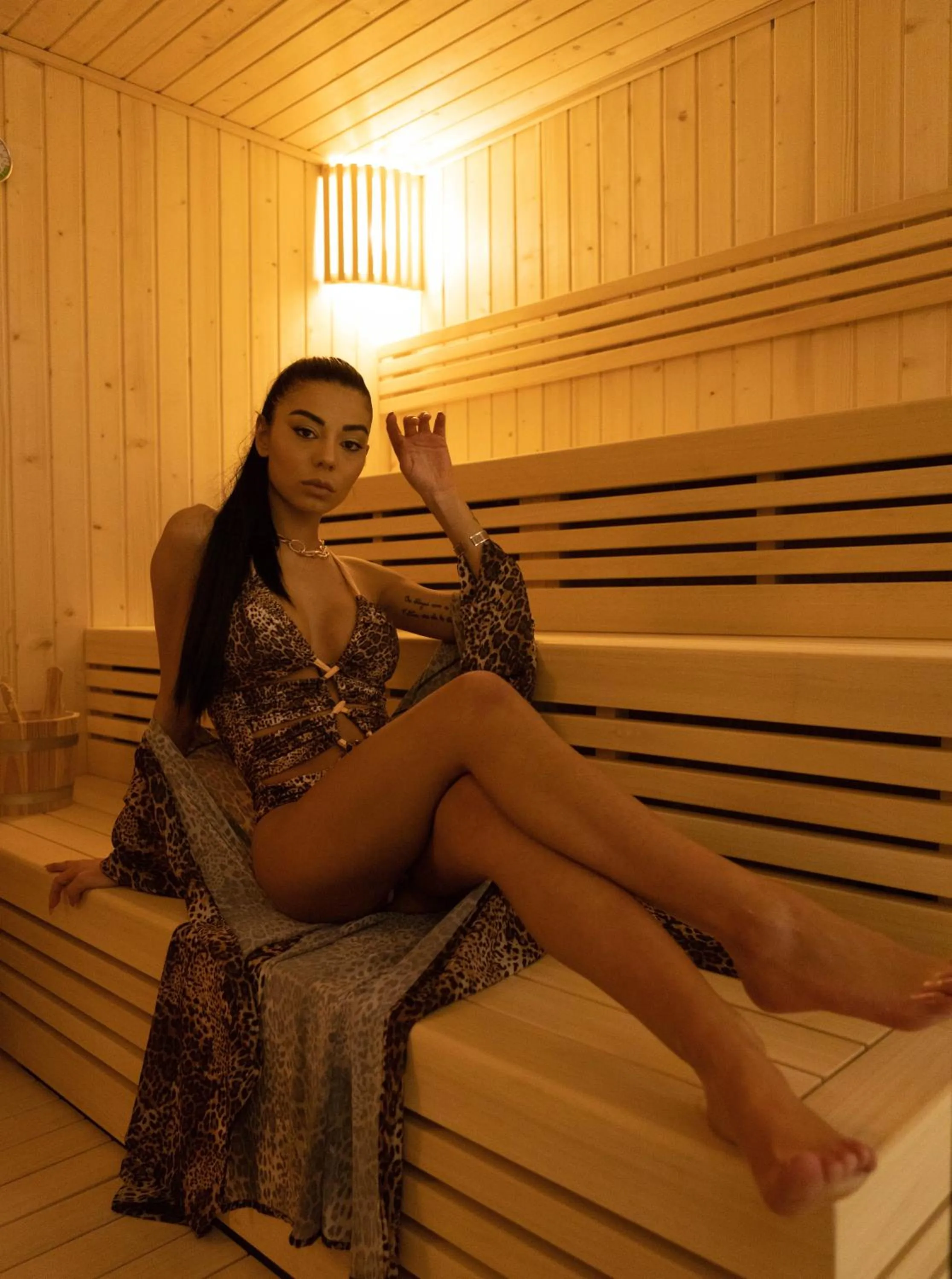 Sauna in Spa & Wellness by Des Anglais " Accesso SPA compreso"