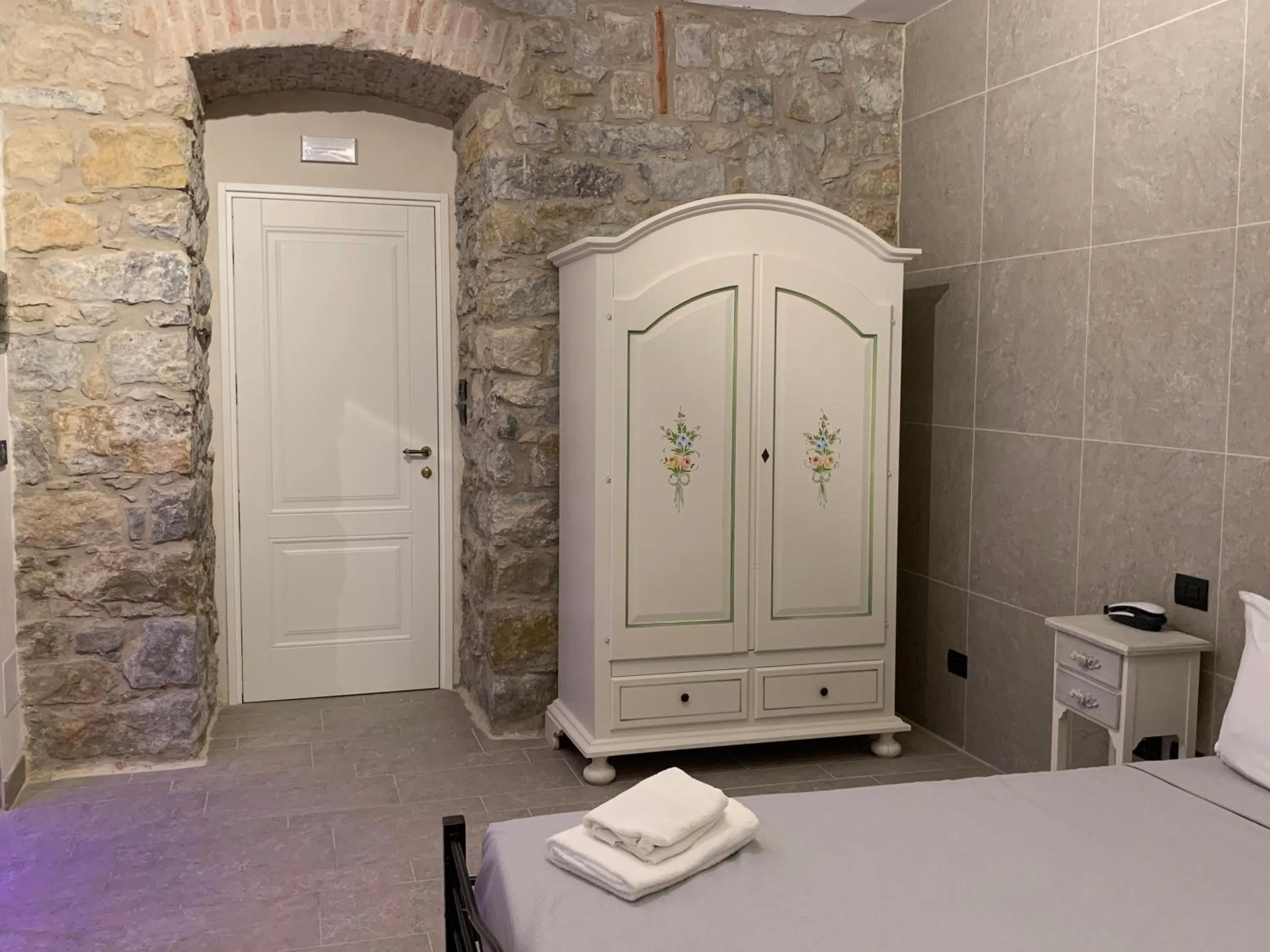 Bedroom in Spa & Wellness by Des Anglais " Accesso SPA compreso"