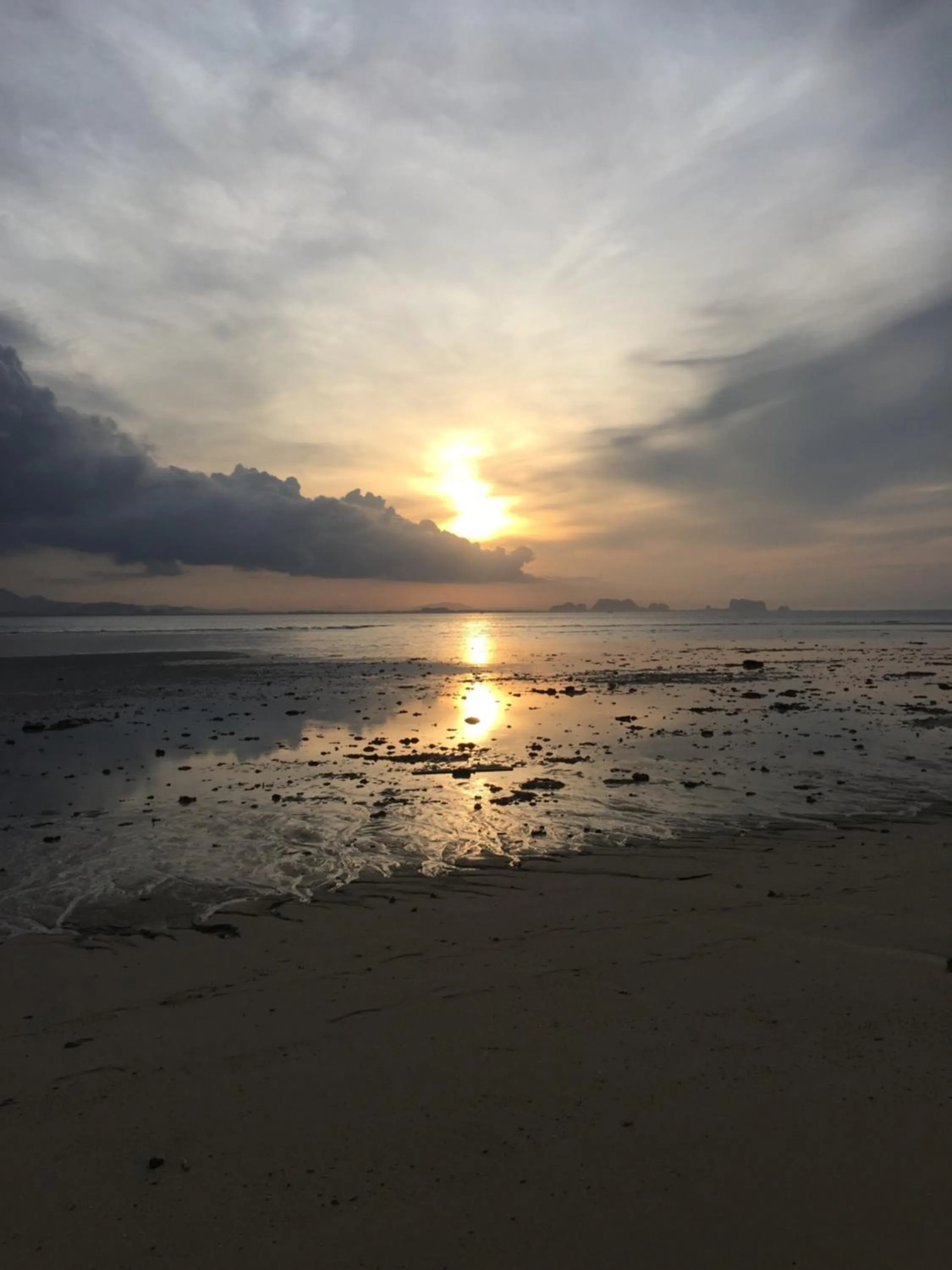 Sunrise in The Reef Resort