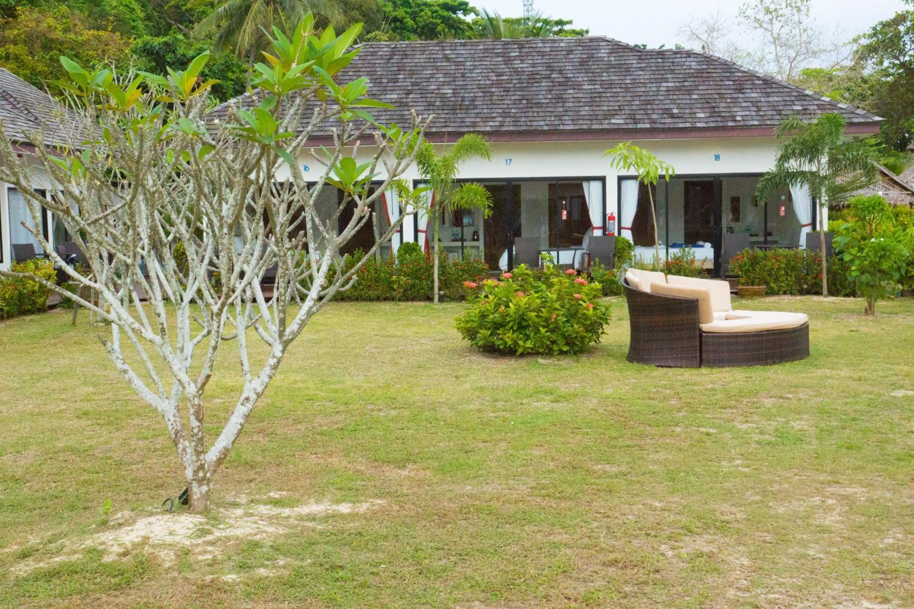 Garden in The Reef Resort