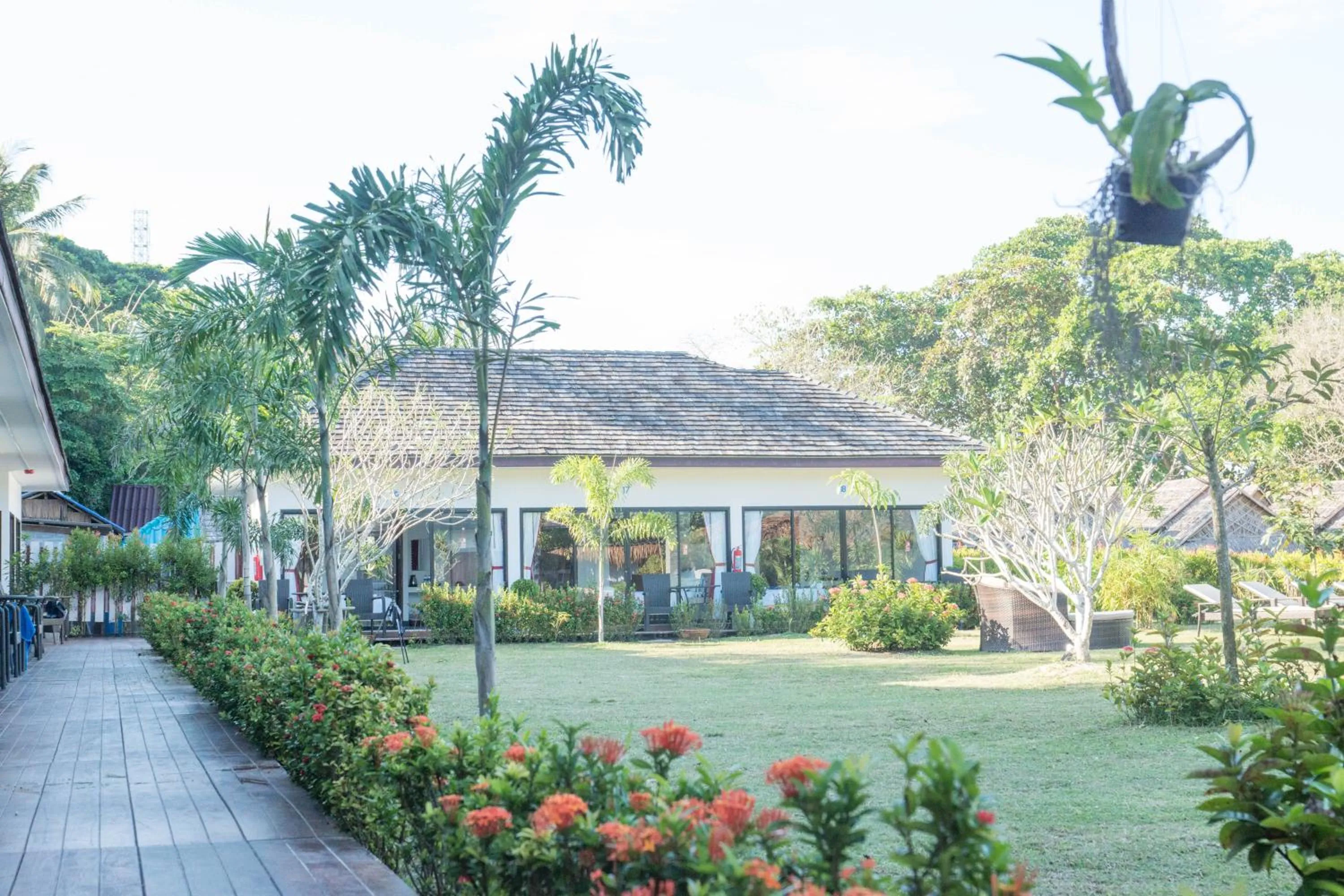 Garden in The Reef Resort