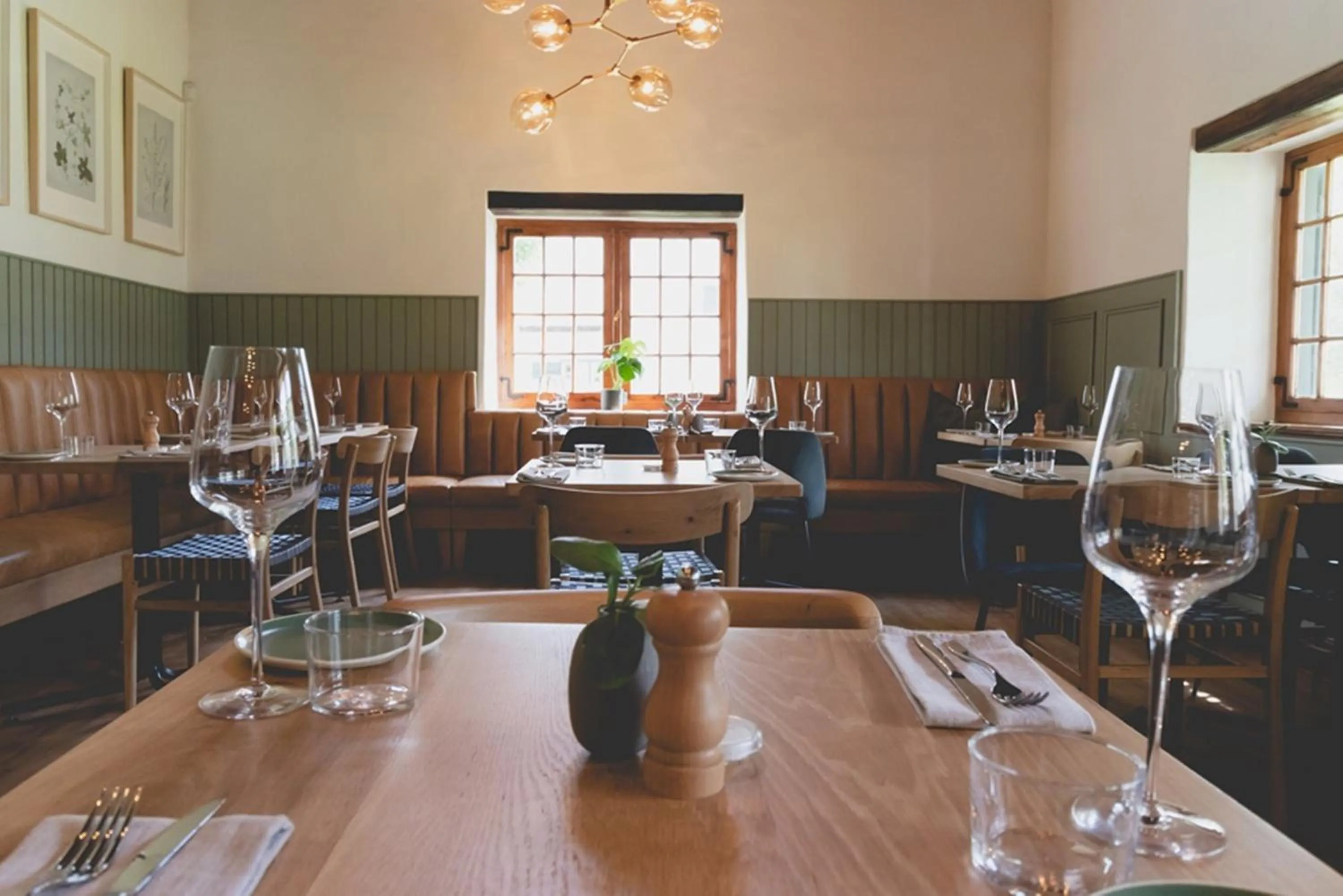 Restaurant/places to eat in Weltevreden Estate