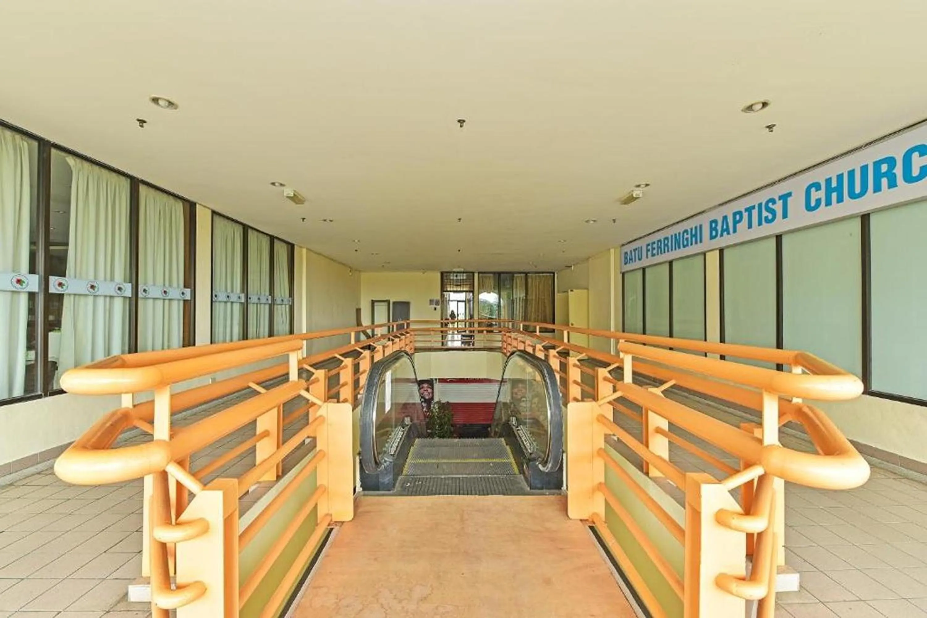 Property building in Feringghi Stay Iinn