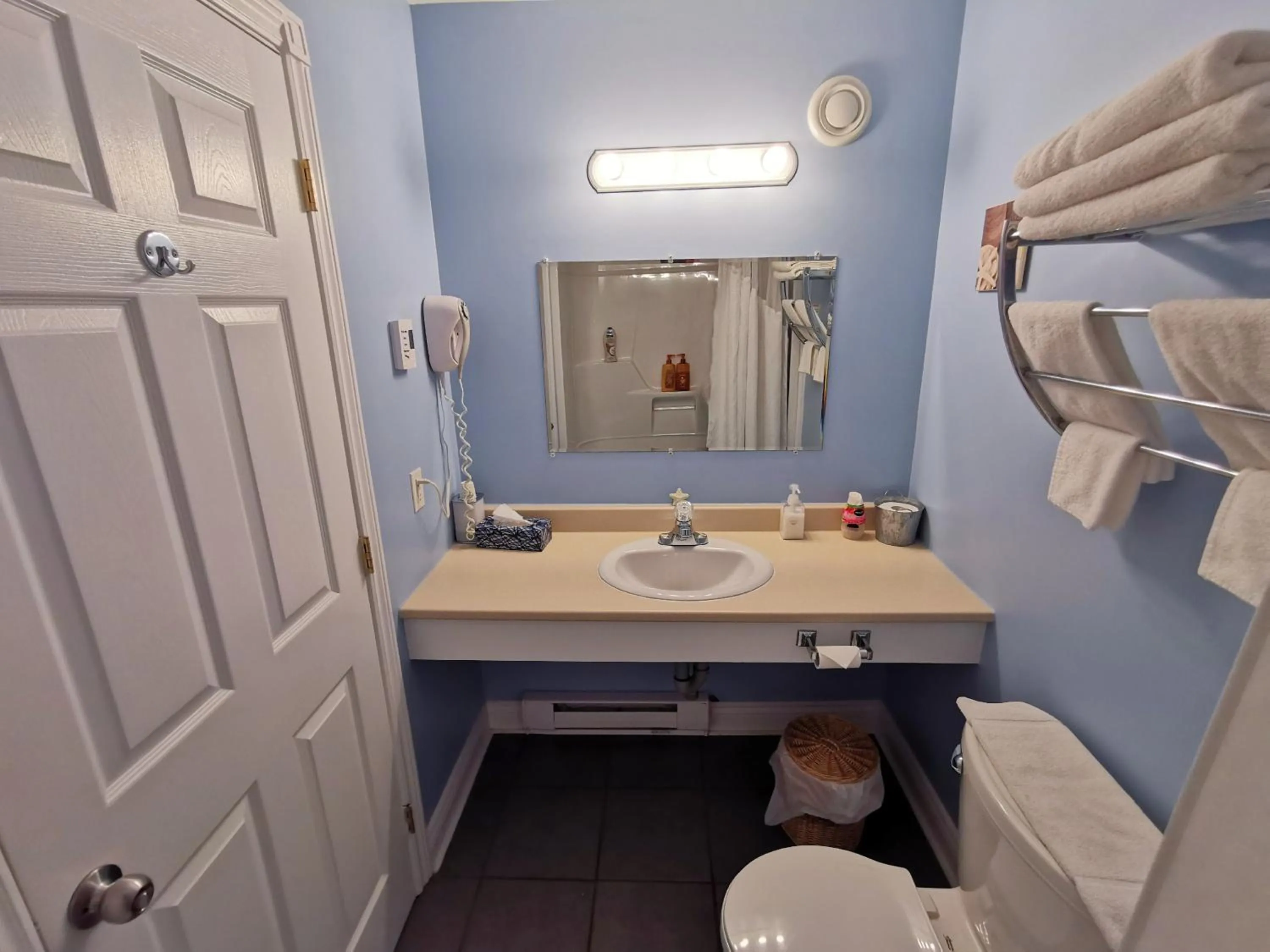 Bathroom in The Inn at Fisherman's cove