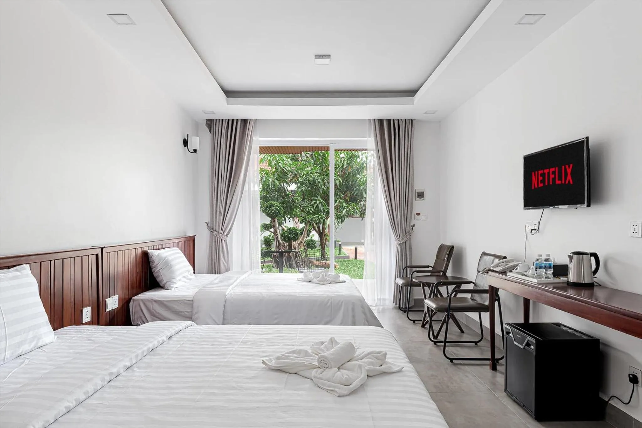 Bedroom, Bed in Sandy Residence Sihanoukville