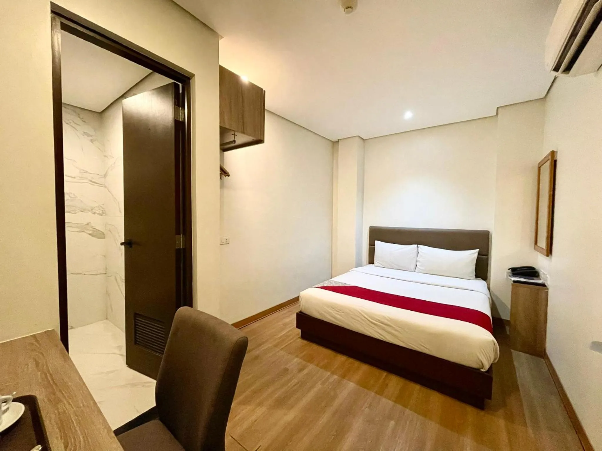 View (from property/room), Bed in Airo Hotel Manila