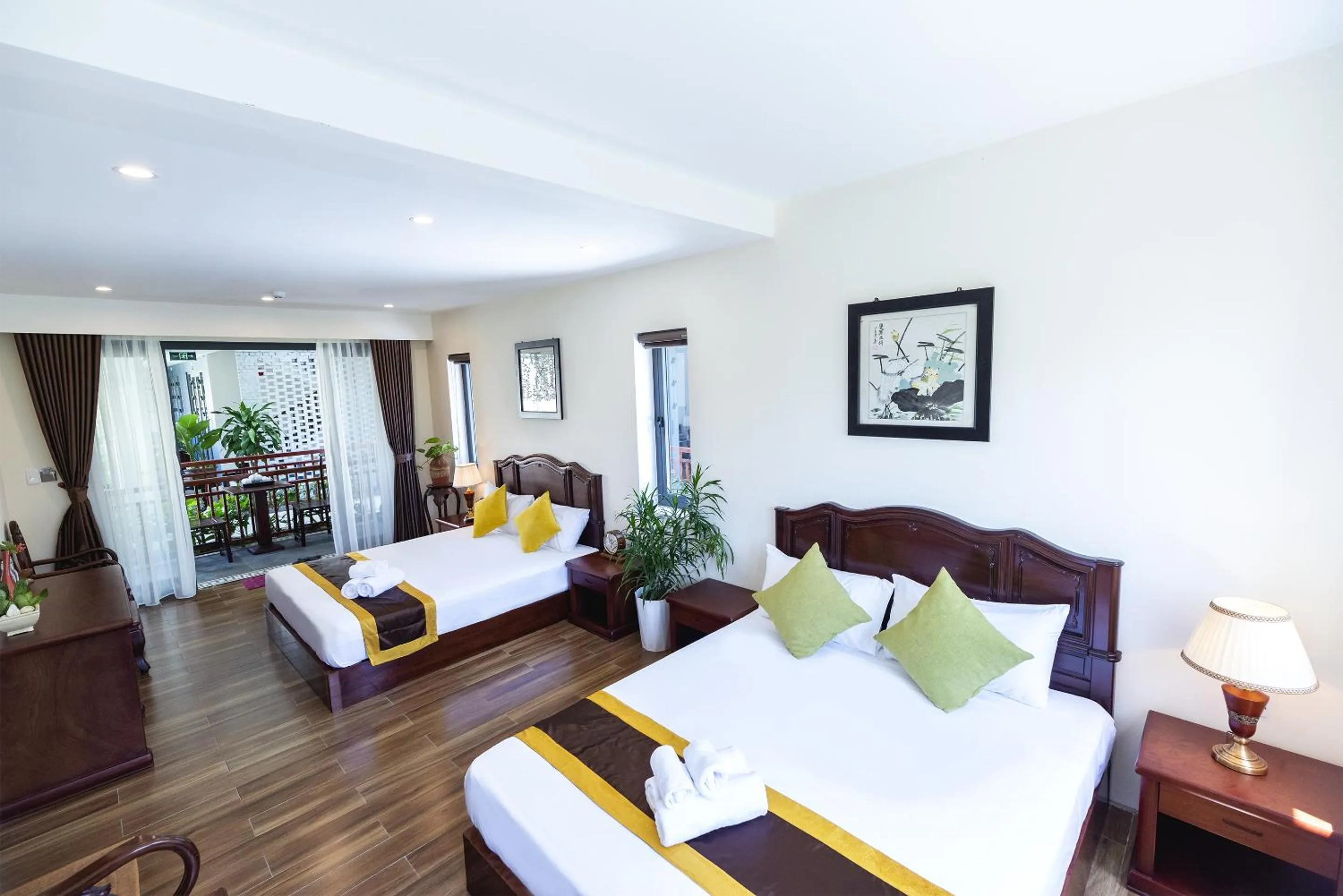 Photo of the whole room, Bed in SHALA BOUTIQUE HOIAN